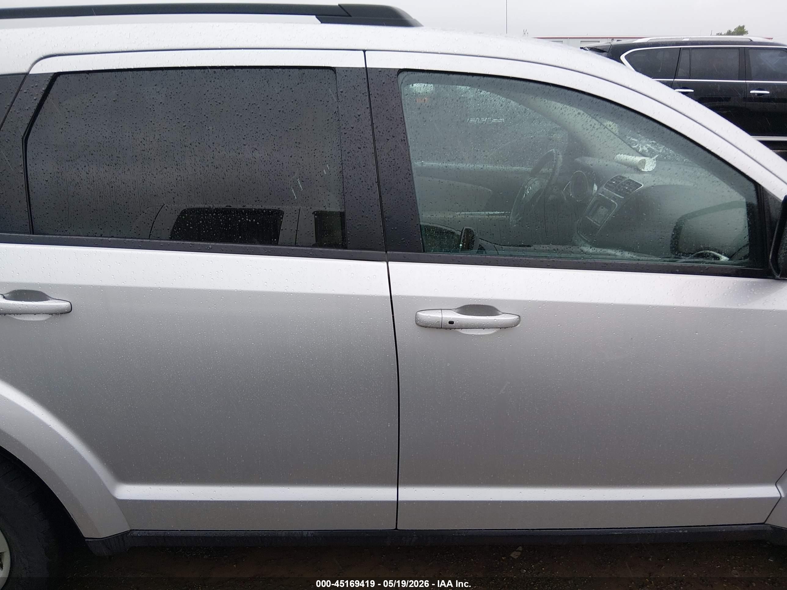 2012 Dodge Journey Se/avp Silver vin: 3C4PDCAB5CT362420