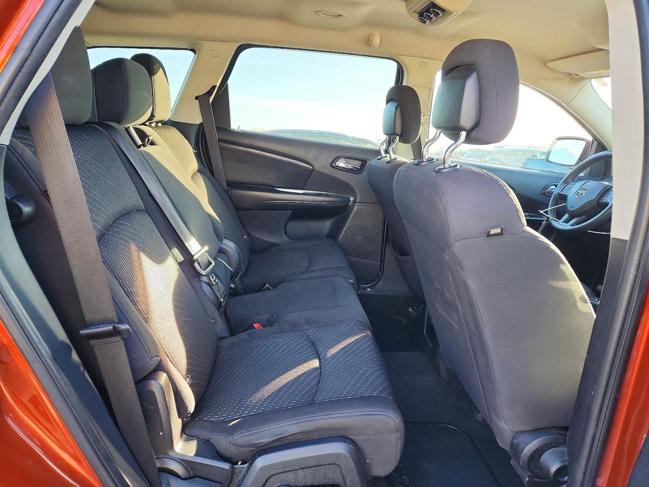 2013 Dodge Journey Se Orange vin: 3C4PDCAB5DT501155
