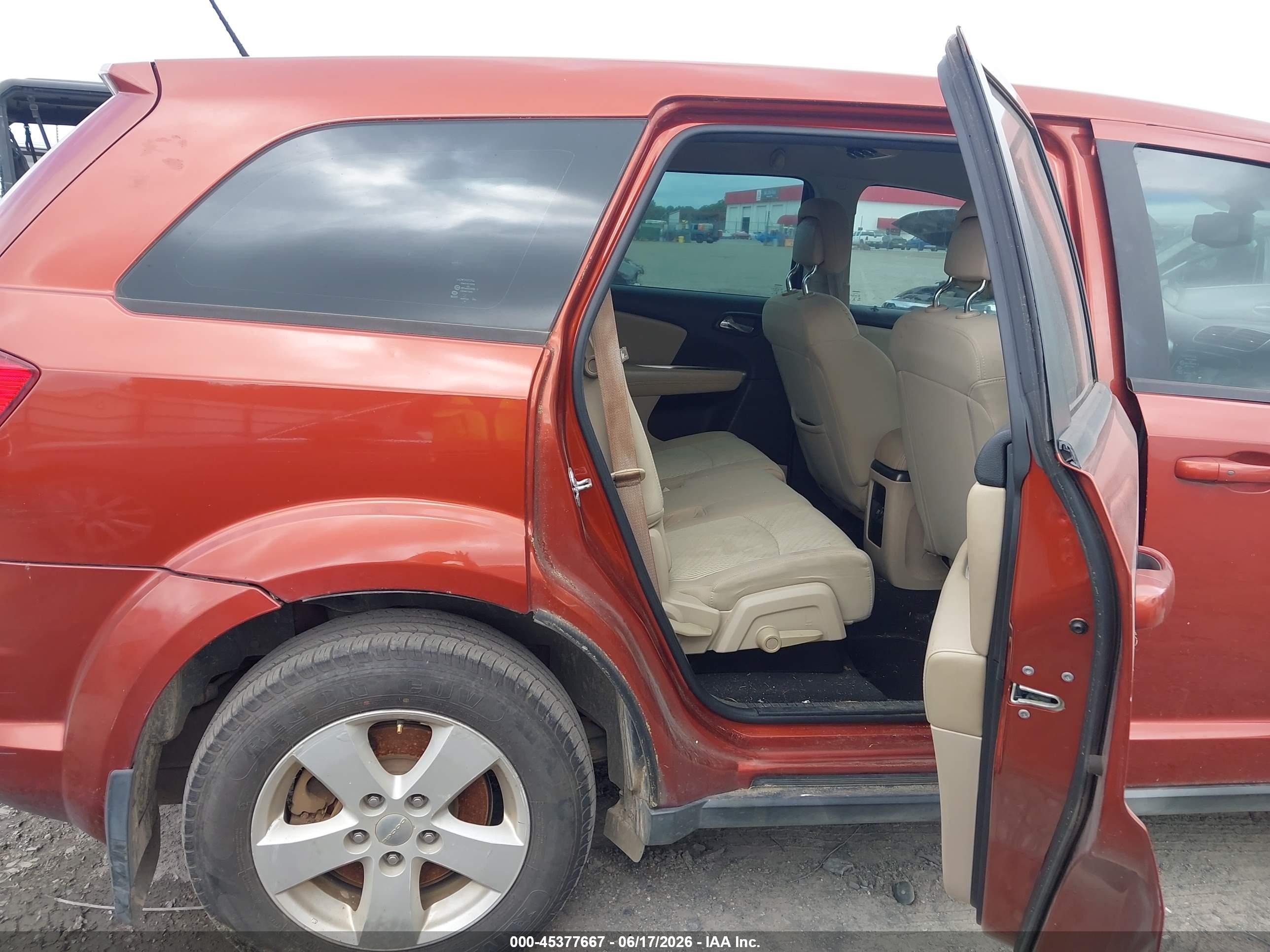2013 Dodge Journey American Value Pkg Orange vin: 3C4PDCAB5DT508946