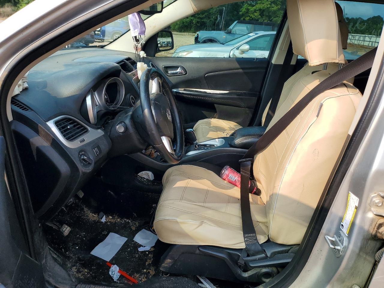 2014 Dodge Journey Se Silver vin: 3C4PDCAB5ET100898
