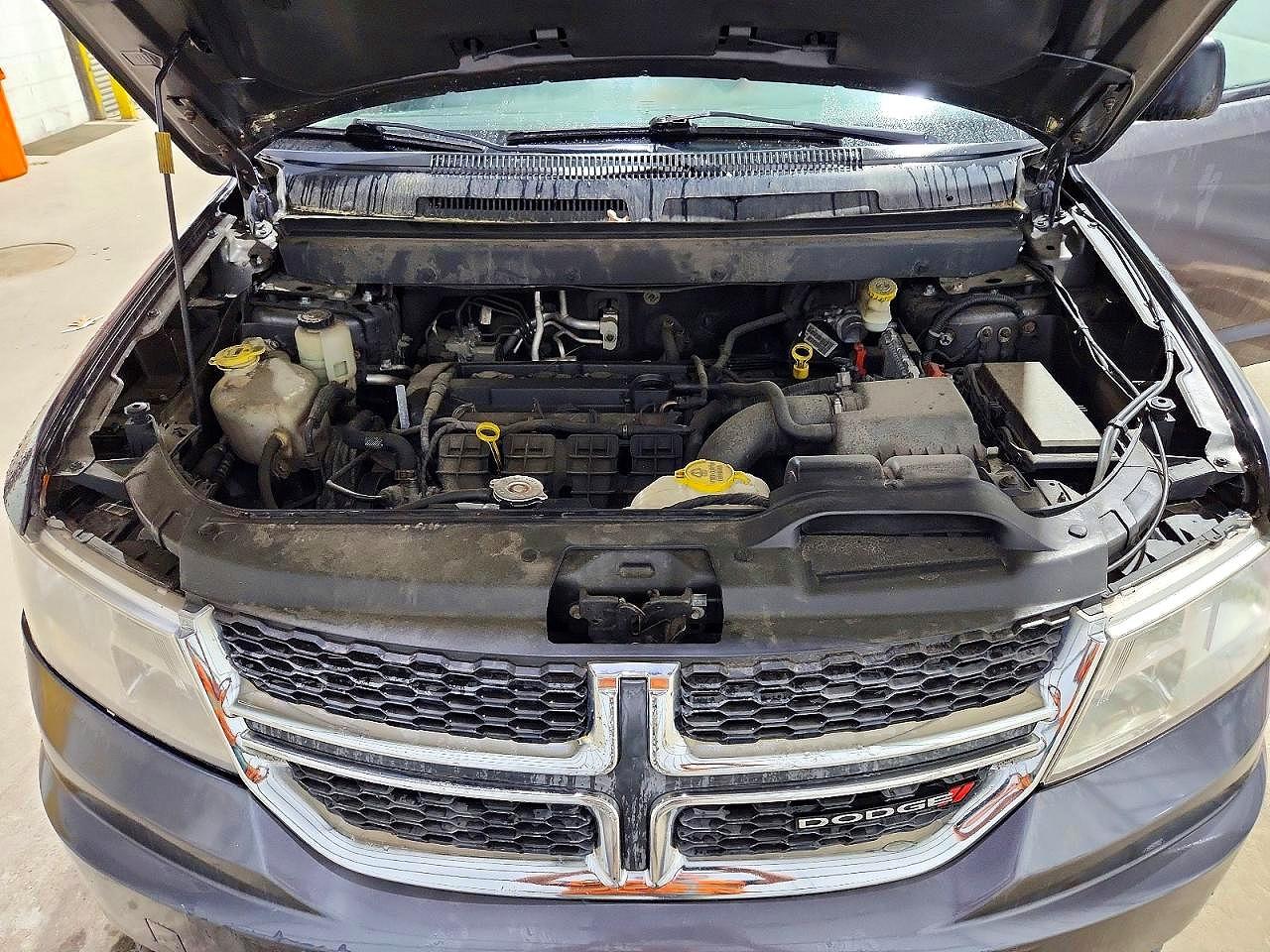 2015 Dodge Journey Se Серый vin: 3C4PDCAB5FT553520