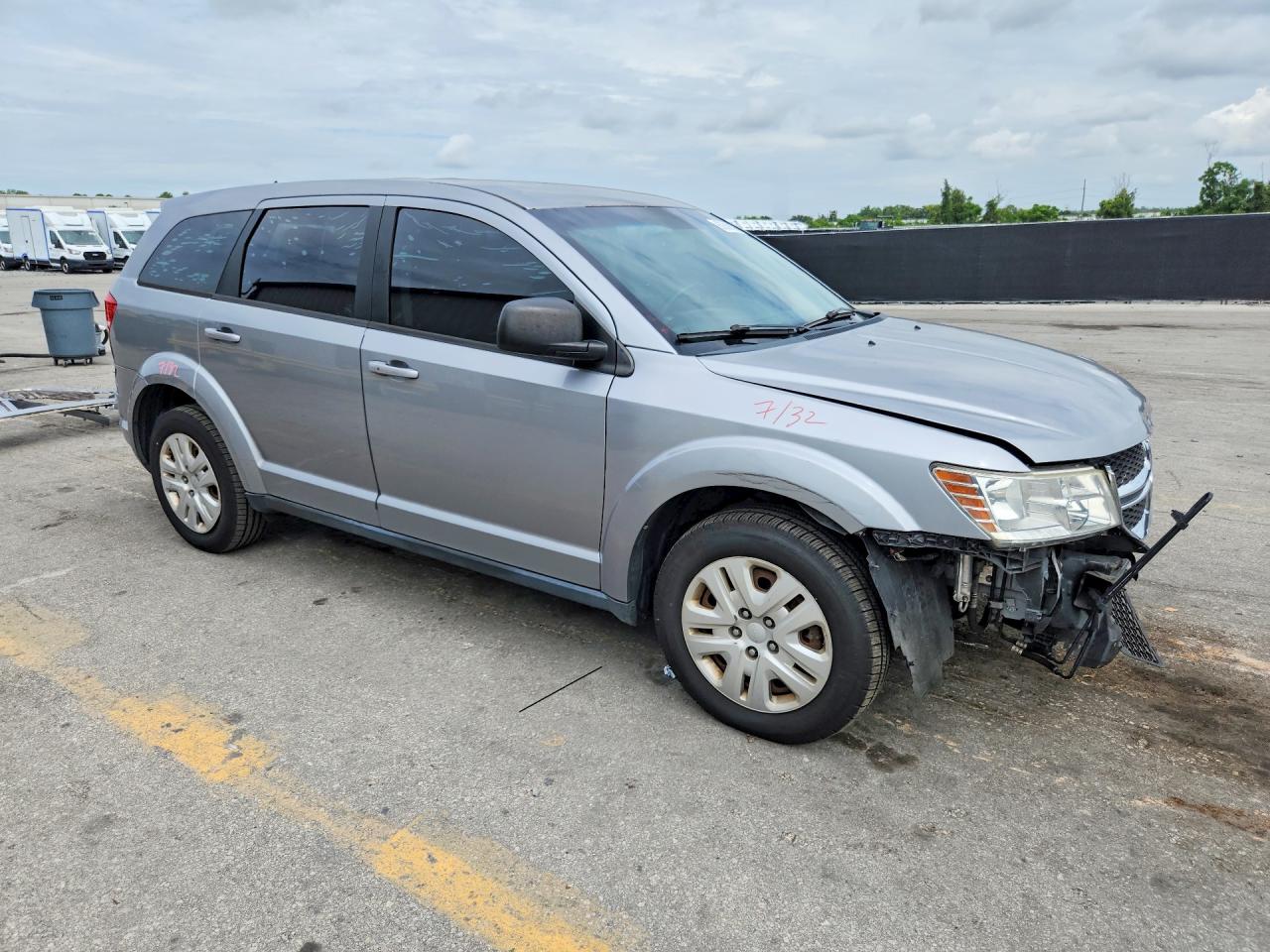2015 Dodge Journey Se Silver vin: 3C4PDCAB5FT747108