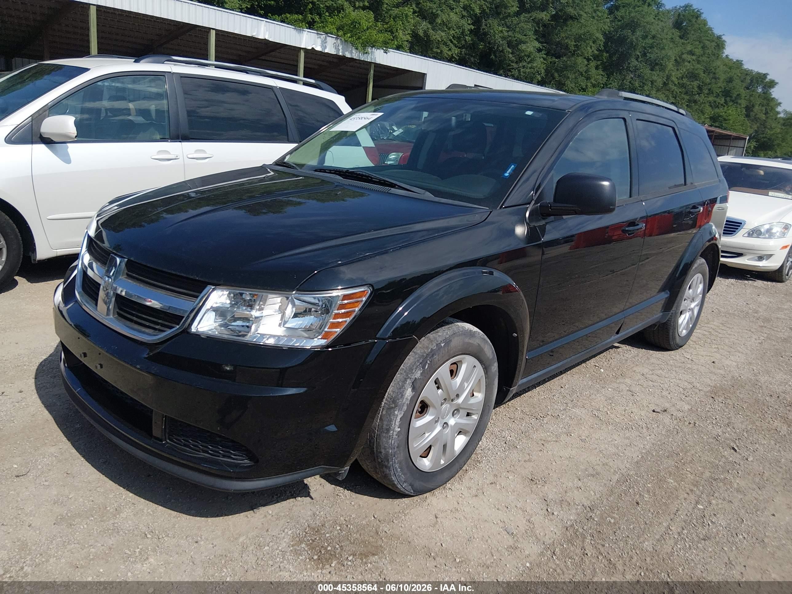 2017 Dodge Journey Se Черный vin: 3C4PDCAB5HT695630