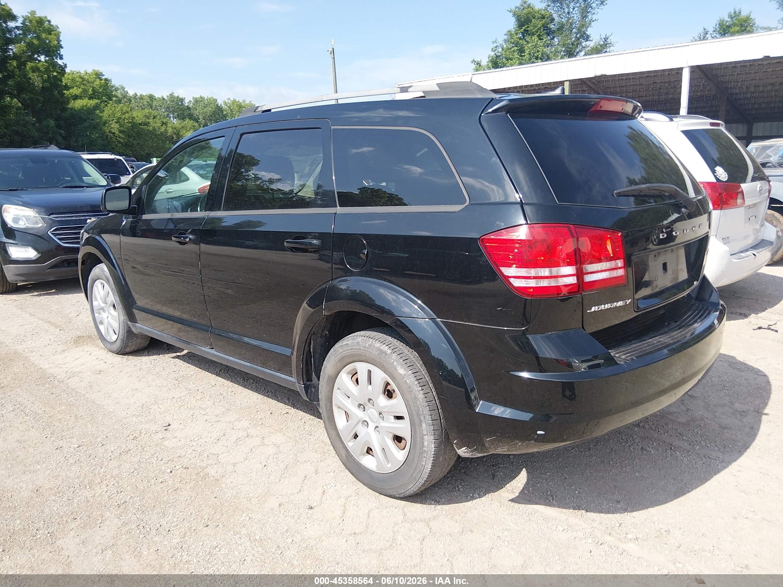 2017 Dodge Journey Se Черный vin: 3C4PDCAB5HT695630