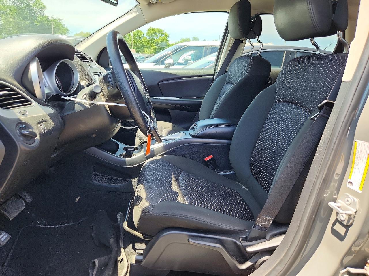 2020 Dodge Journey Se Gray vin: 3C4PDCAB5LT268196