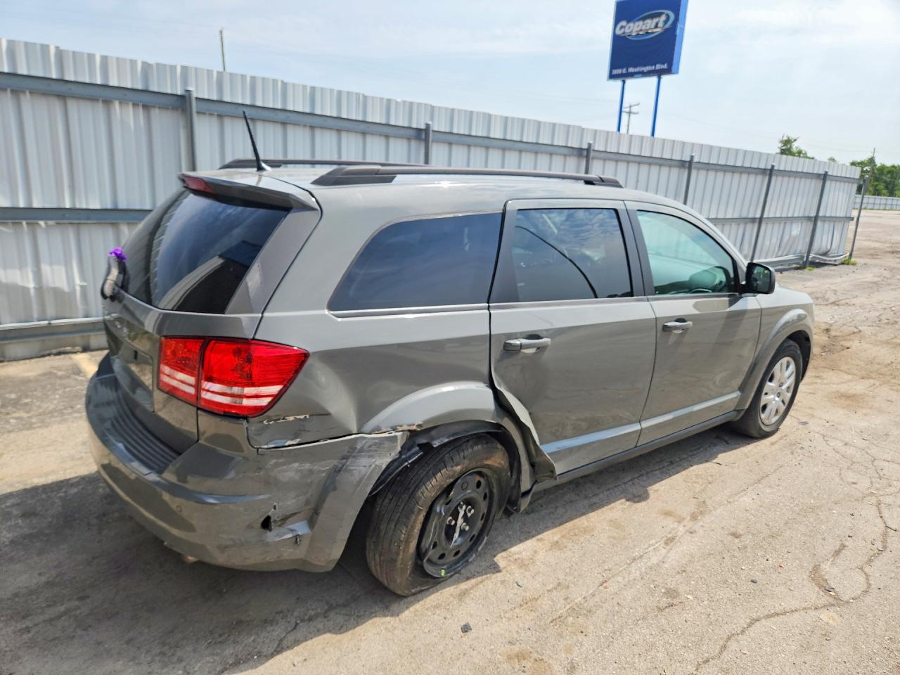 2020 Dodge Journey Se Gray vin: 3C4PDCAB5LT268196