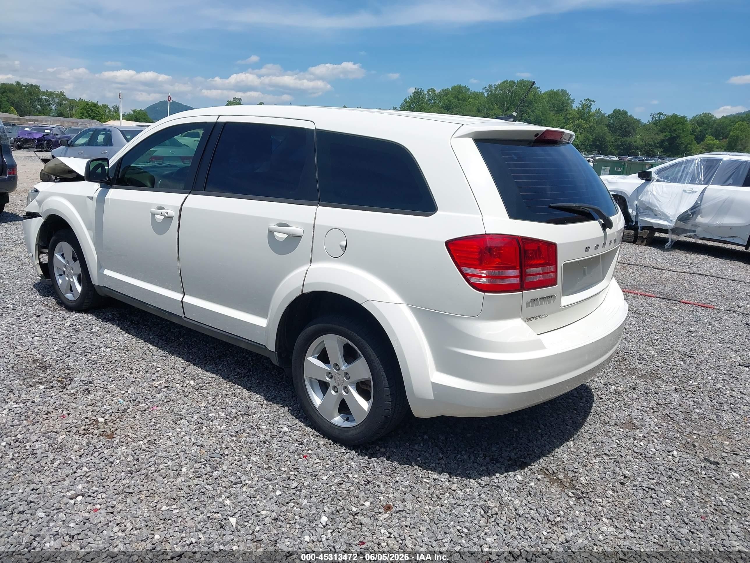 2013 Dodge Journey American Value Pkg White vin: 3C4PDCAB6DT555466