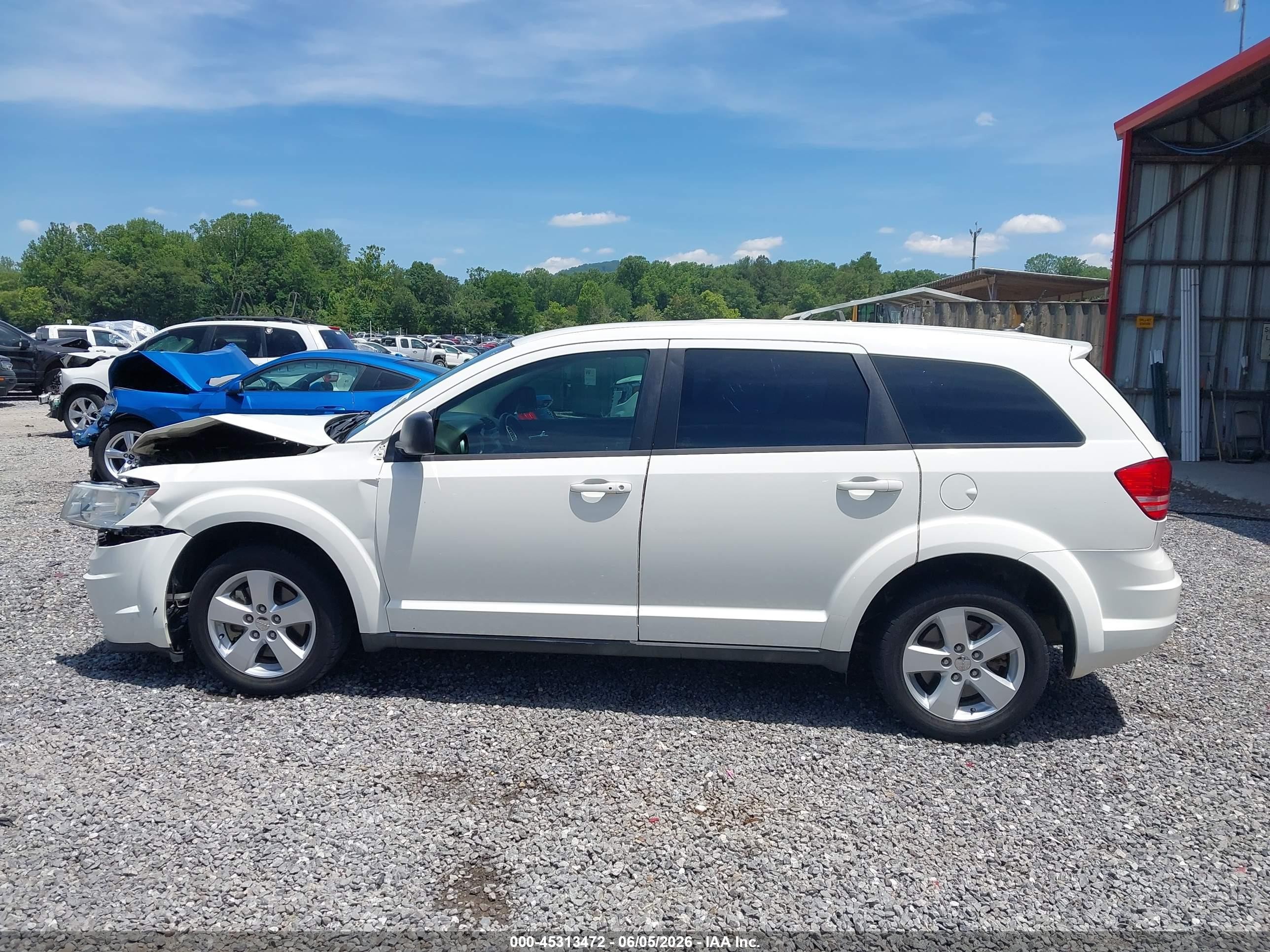 2013 Dodge Journey American Value Pkg White vin: 3C4PDCAB6DT555466