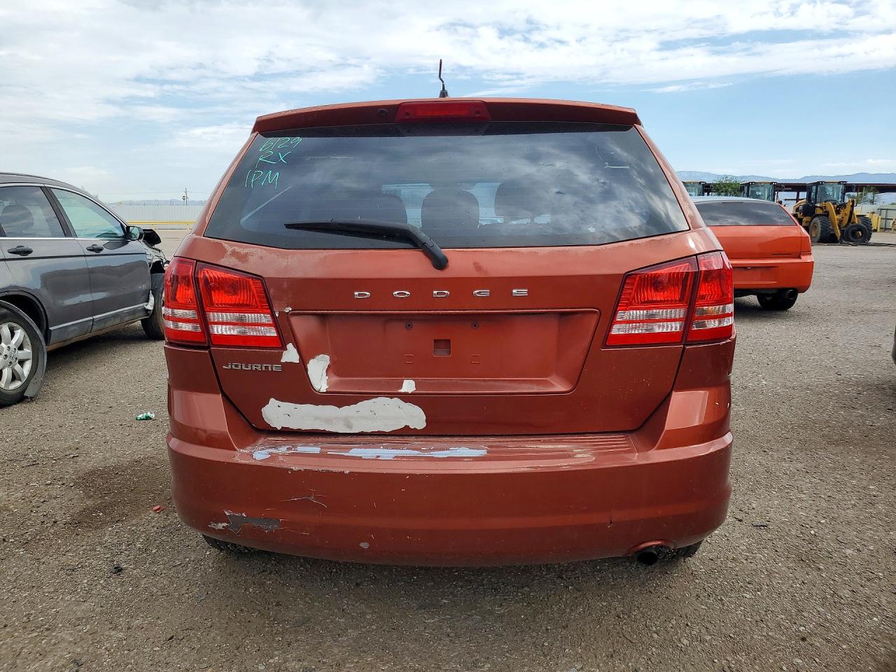 2013 Dodge Journey Se Orange vin: 3C4PDCAB6DT729682