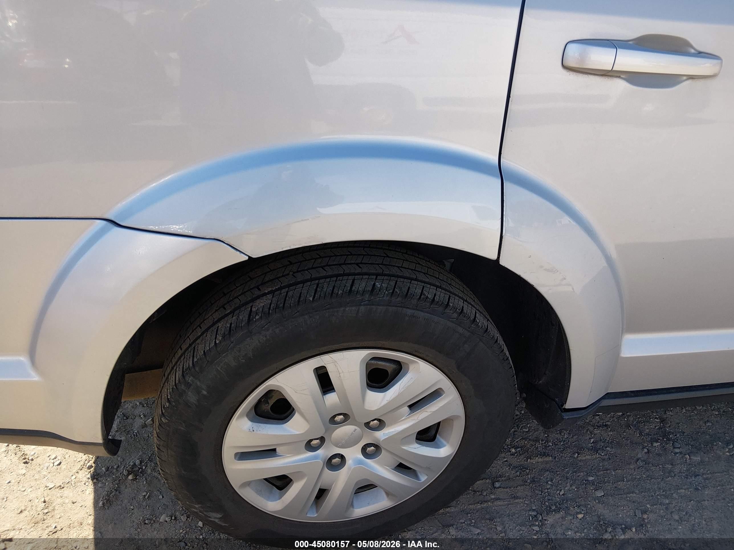 2014 Dodge Journey American Value Pkg Silver vin: 3C4PDCAB6ET111909