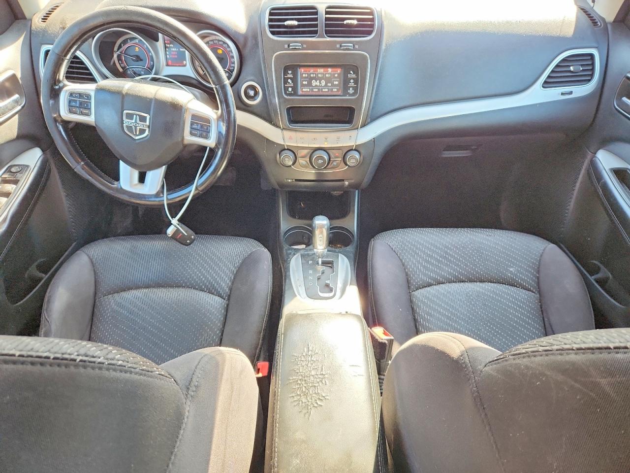2014 Dodge Journey Se Silver vin: 3C4PDCAB6ET115930