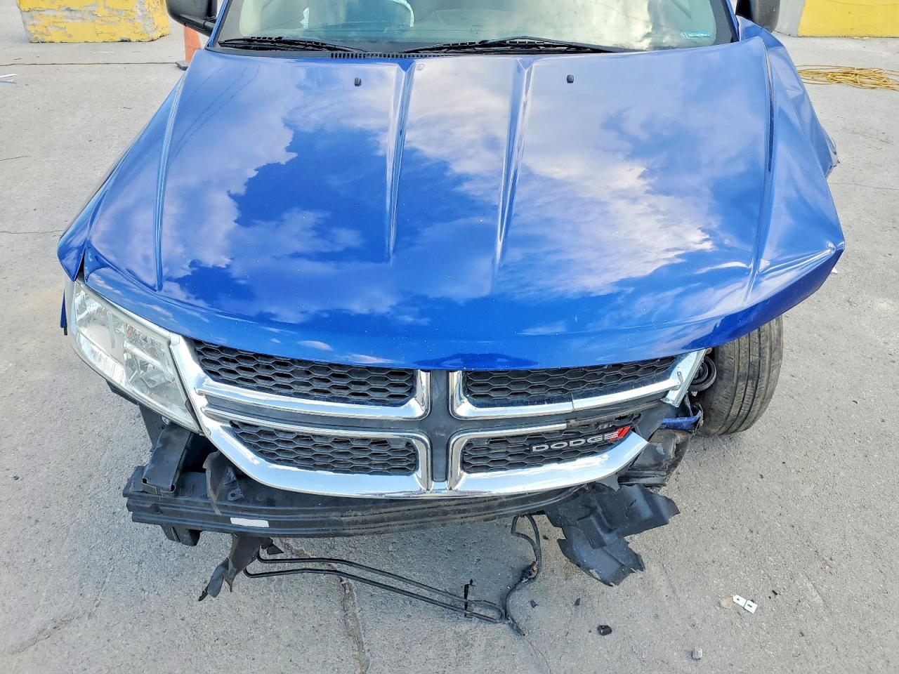 2015 Dodge Journey Se Blue vin: 3C4PDCAB6FT613031