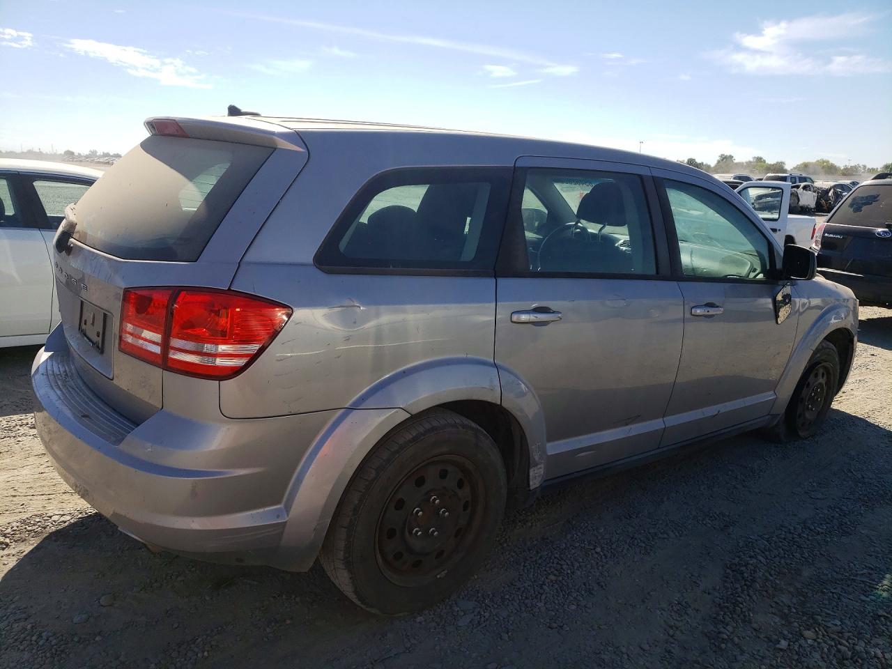 2015 Dodge Journey Se Silver vin: 3C4PDCAB6FT713419