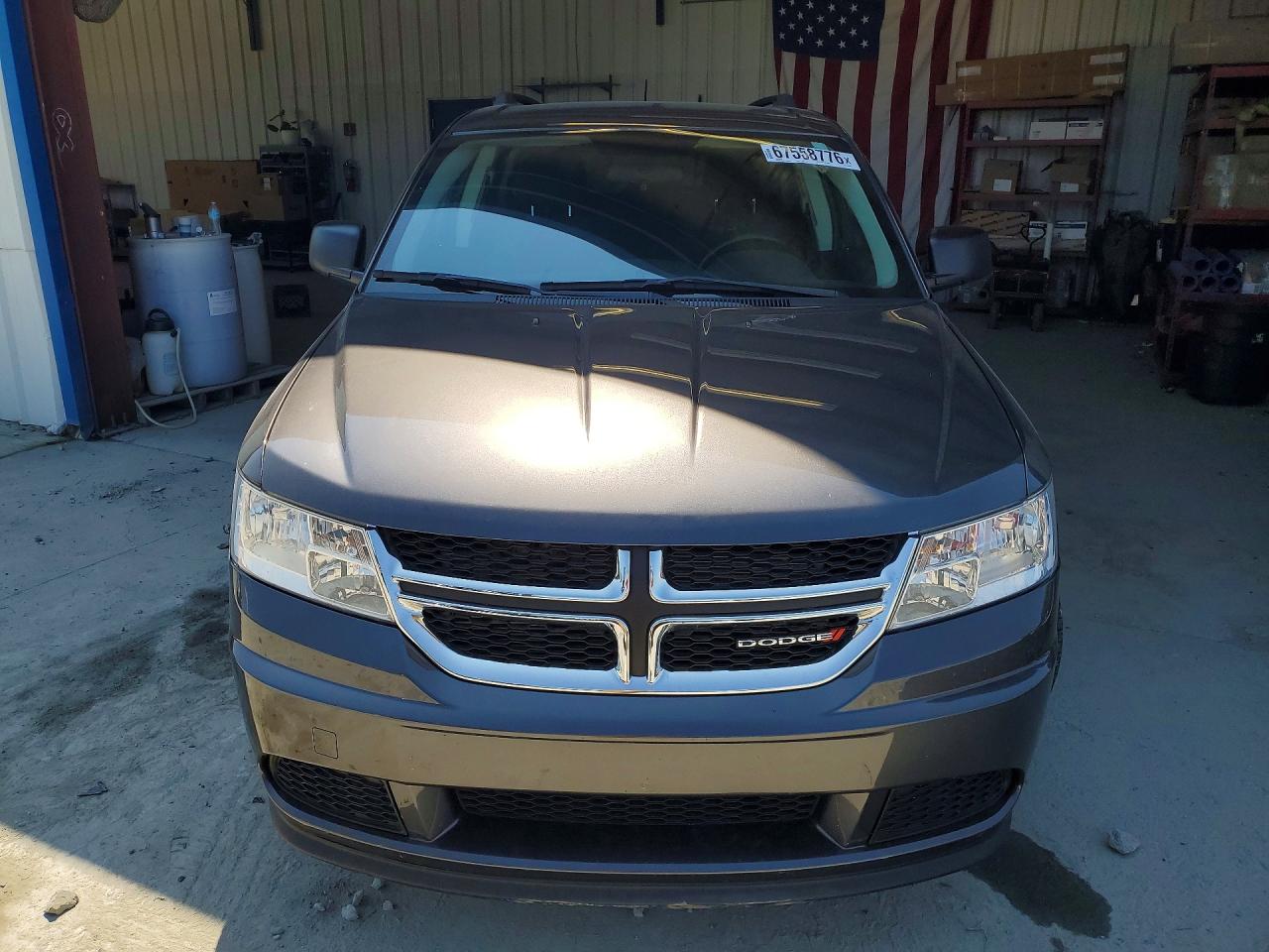 2017 Dodge Journey Se Gray vin: 3C4PDCAB6HT516530