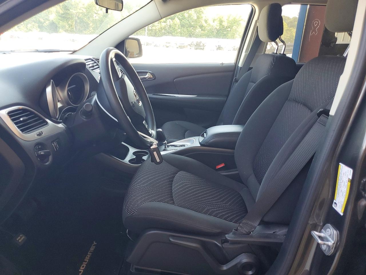 2017 Dodge Journey Se Gray vin: 3C4PDCAB6HT516530