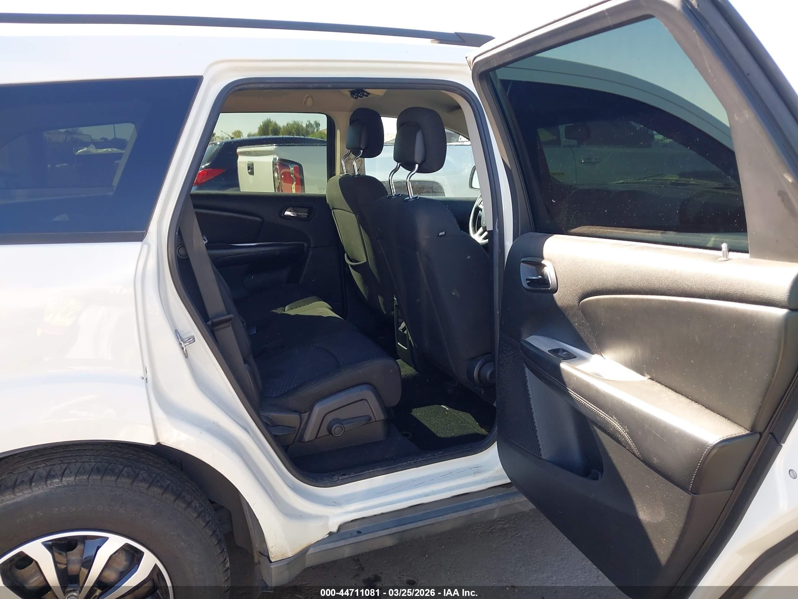 2012 Dodge Journey Se/avp White vin: 3C4PDCAB7CT229612