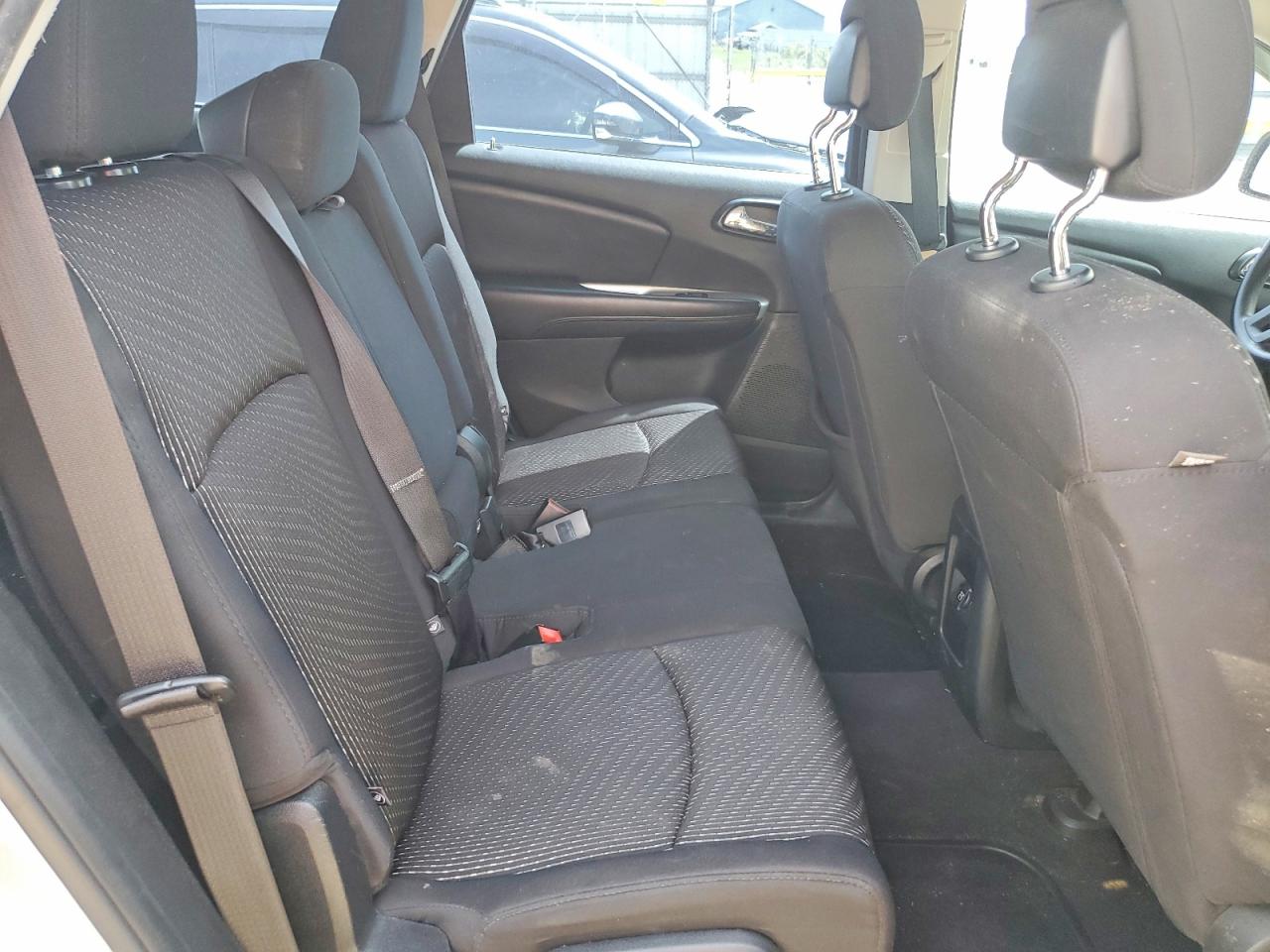 2014 Dodge Journey Se Silver vin: 3C4PDCAB7ET198395