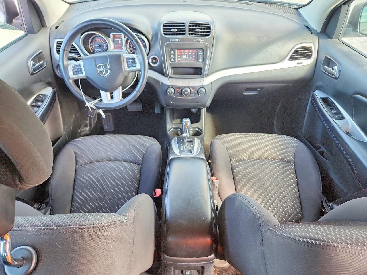 2014 Dodge Journey Se Silver vin: 3C4PDCAB7ET303565