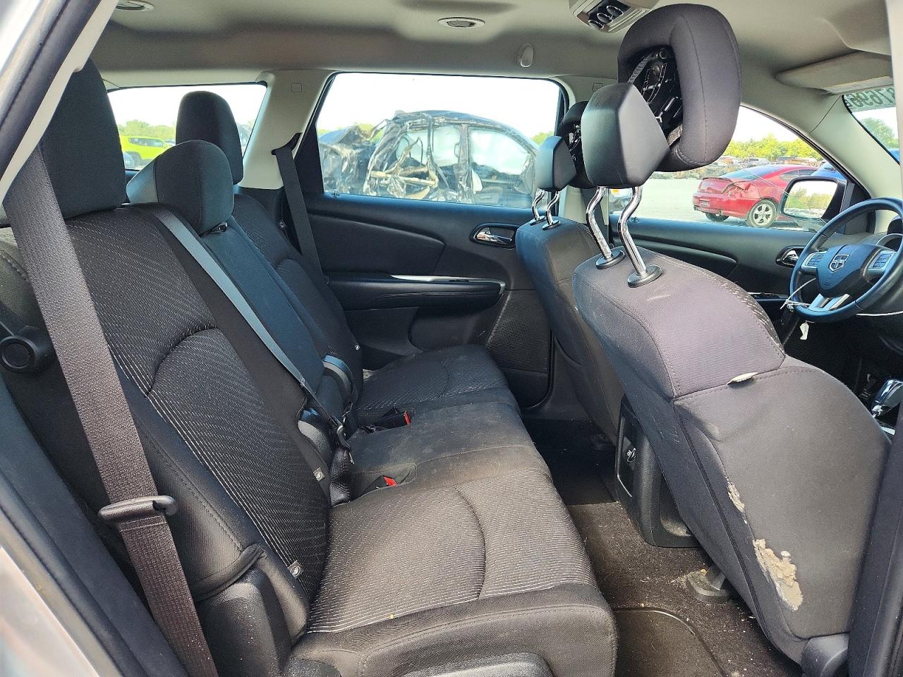 2014 Dodge Journey Se Silver vin: 3C4PDCAB7ET303565
