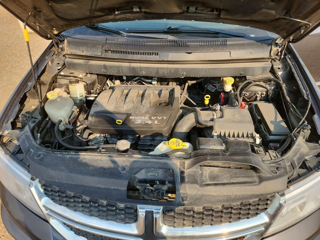 2015 Dodge Journey Se Gray vin: 3C4PDCAB7FT509566
