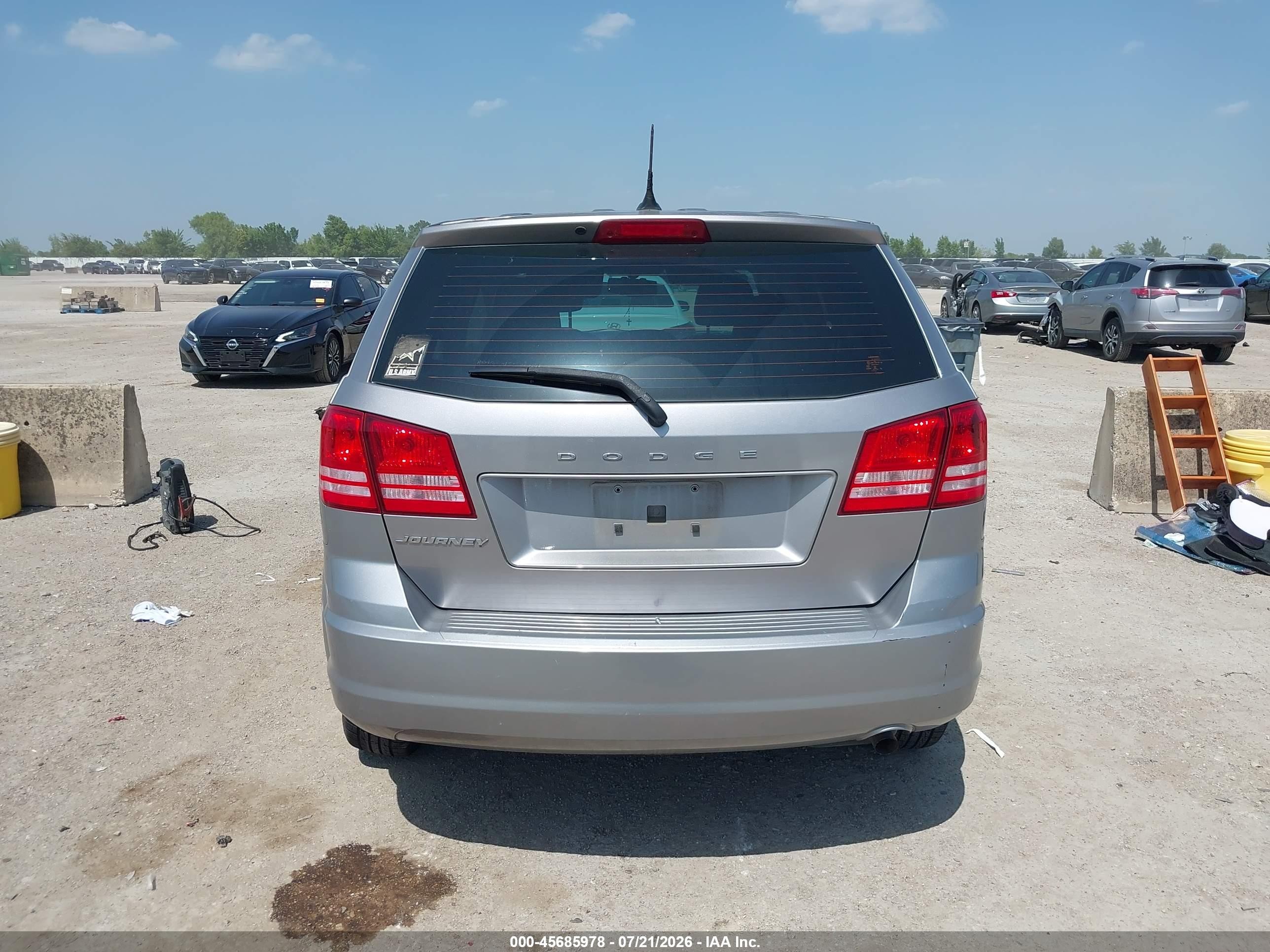 2015 Dodge Journey American Value Pkg Silver vin: 3C4PDCAB7FT641257