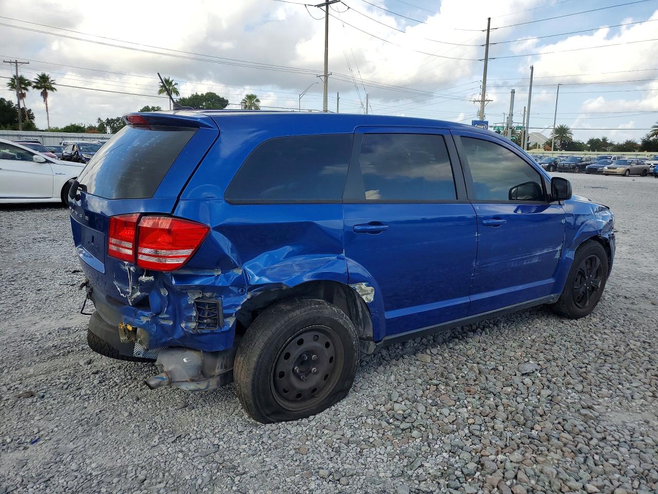 2015 Dodge Journey Se Синий vin: 3C4PDCAB7FT734876