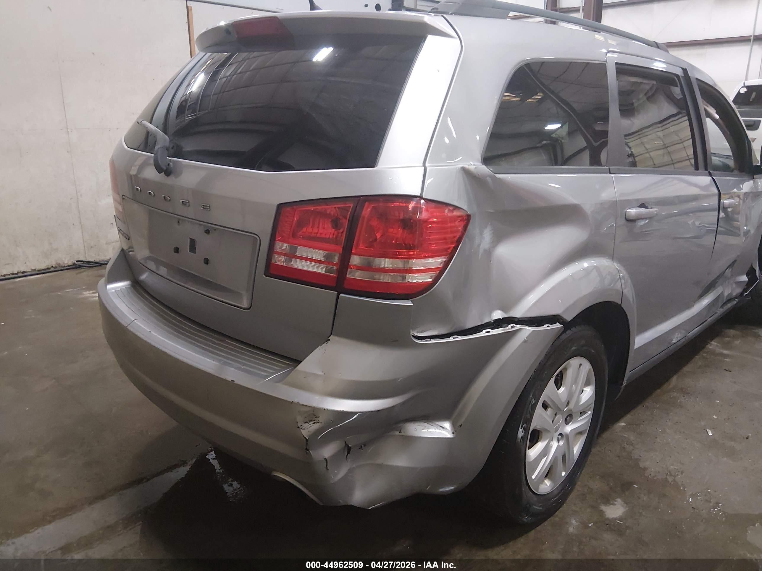 2016 Dodge Journey Se Gray vin: 3C4PDCAB7GT151760