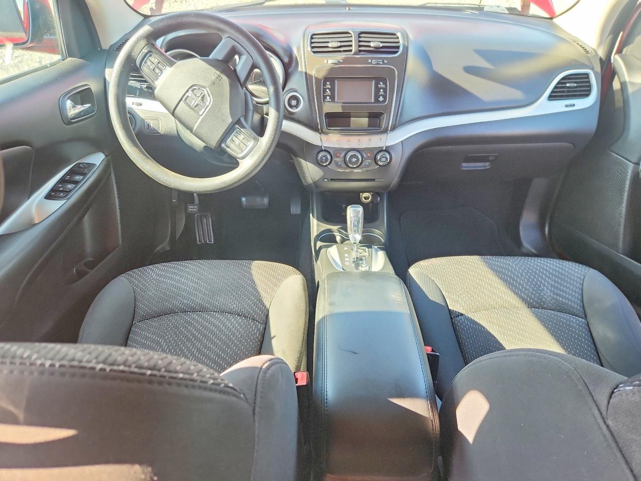 2017 Dodge Journey Se Red vin: 3C4PDCAB7HT622596