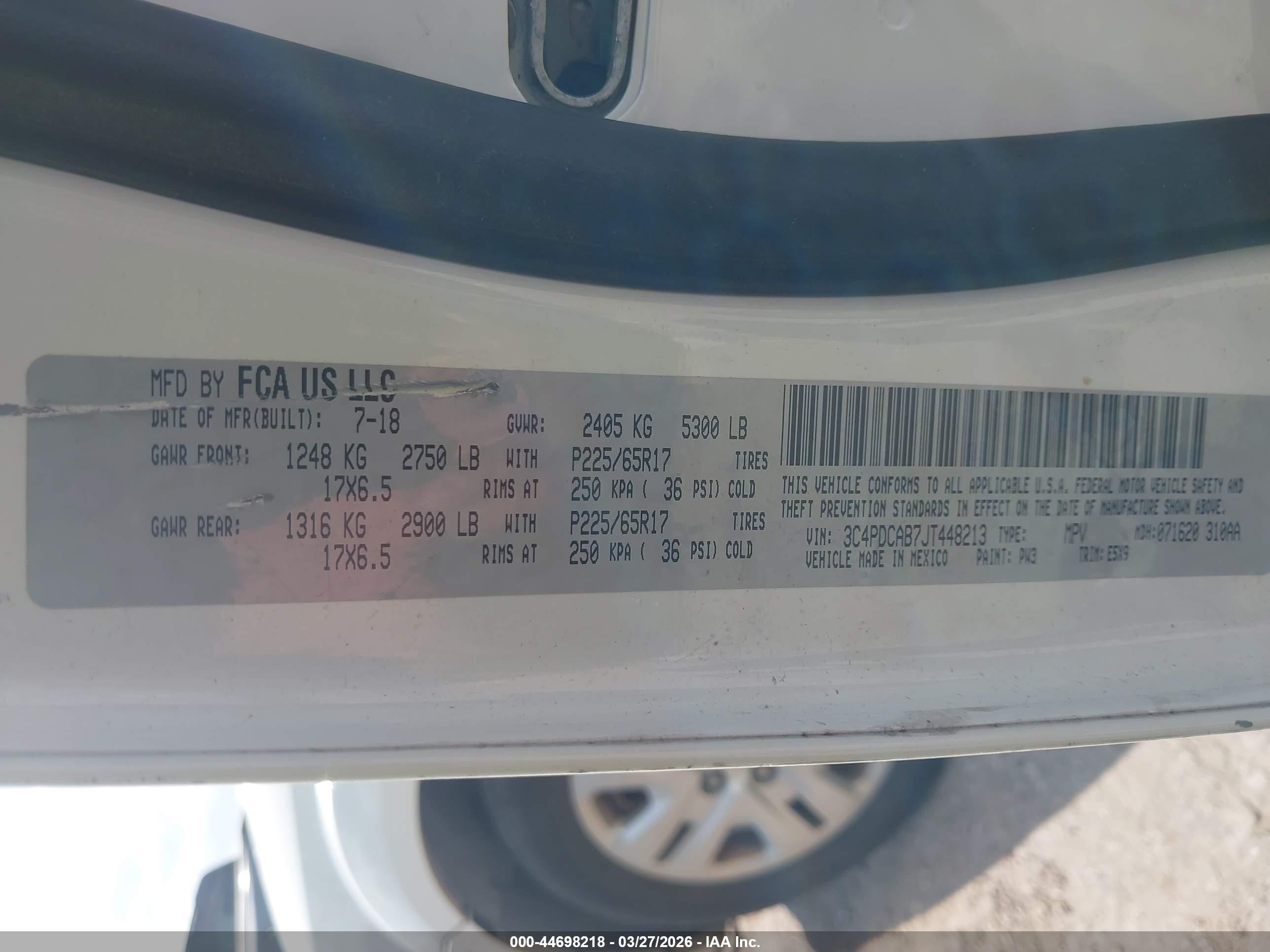 2018 Dodge Journey Se White vin: 3C4PDCAB7JT448213