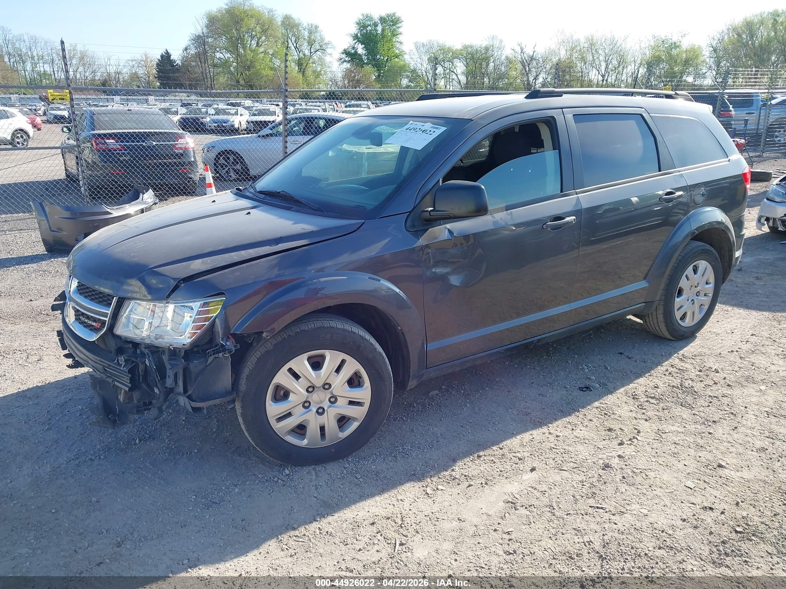 2020 Dodge Journey Se Value Gray vin: 3C4PDCAB7LT237600