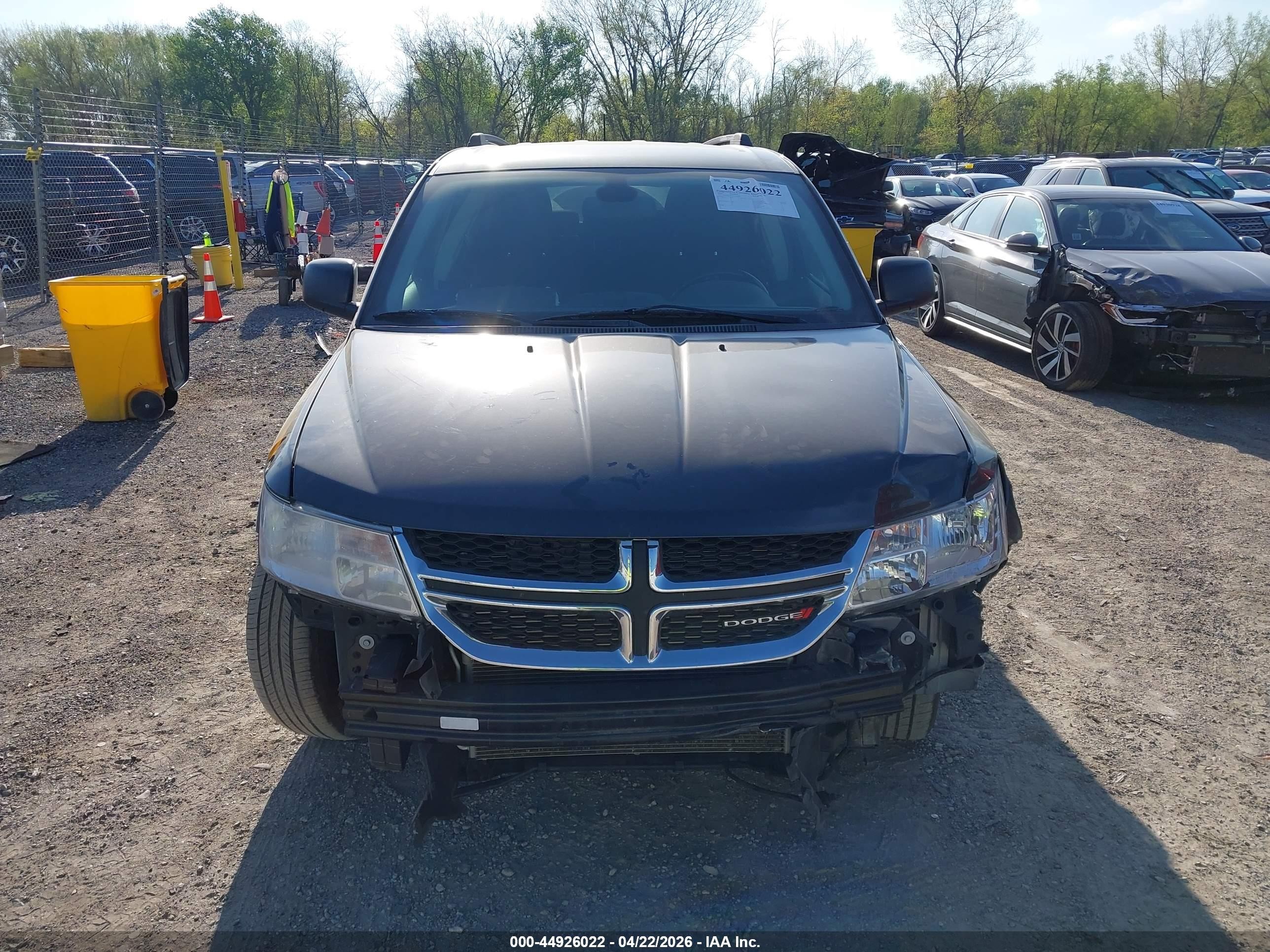 2020 Dodge Journey Se Value Gray vin: 3C4PDCAB7LT237600