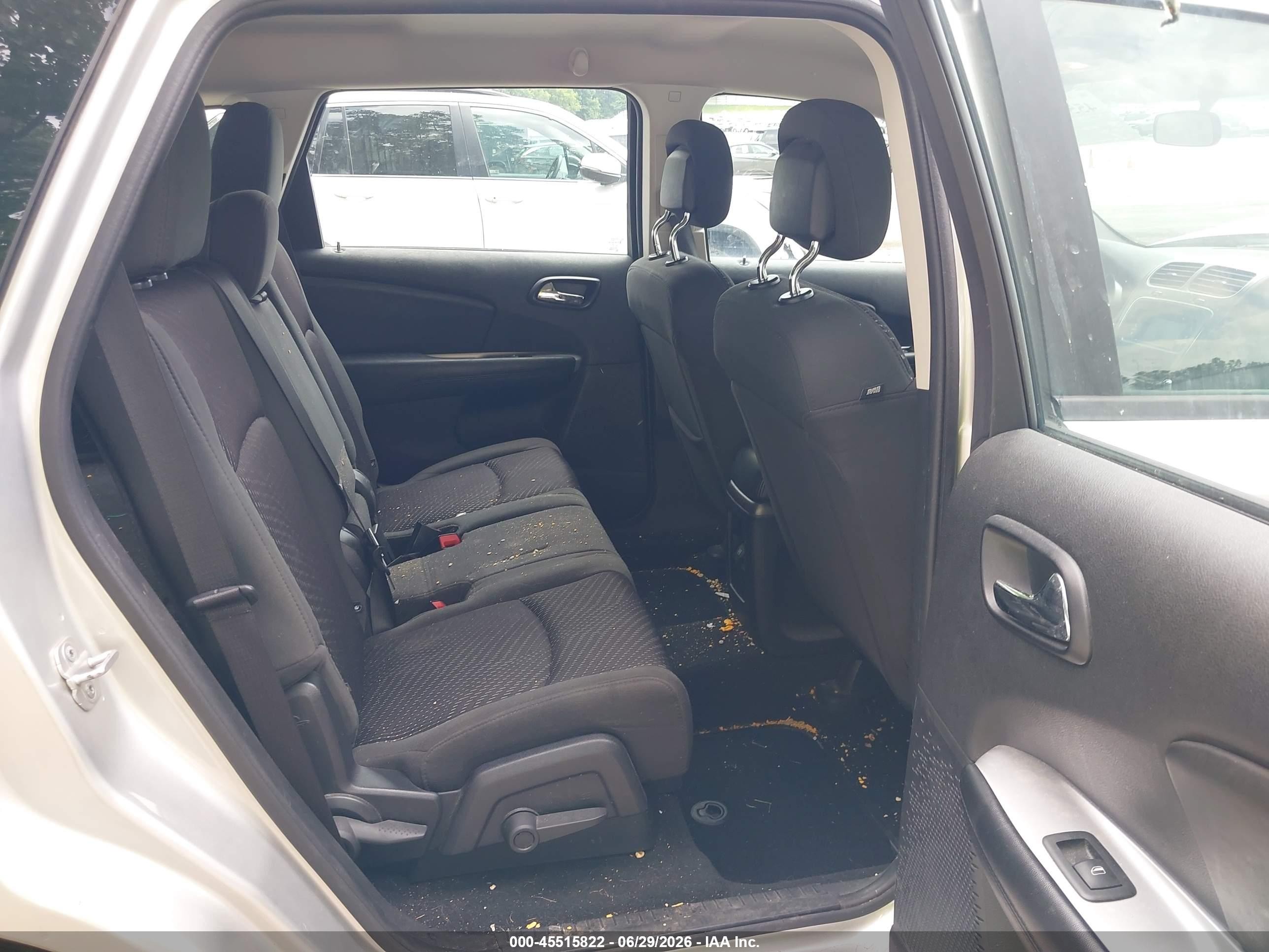 2012 Dodge Journey Se/avp Silver vin: 3C4PDCAB8CT207263