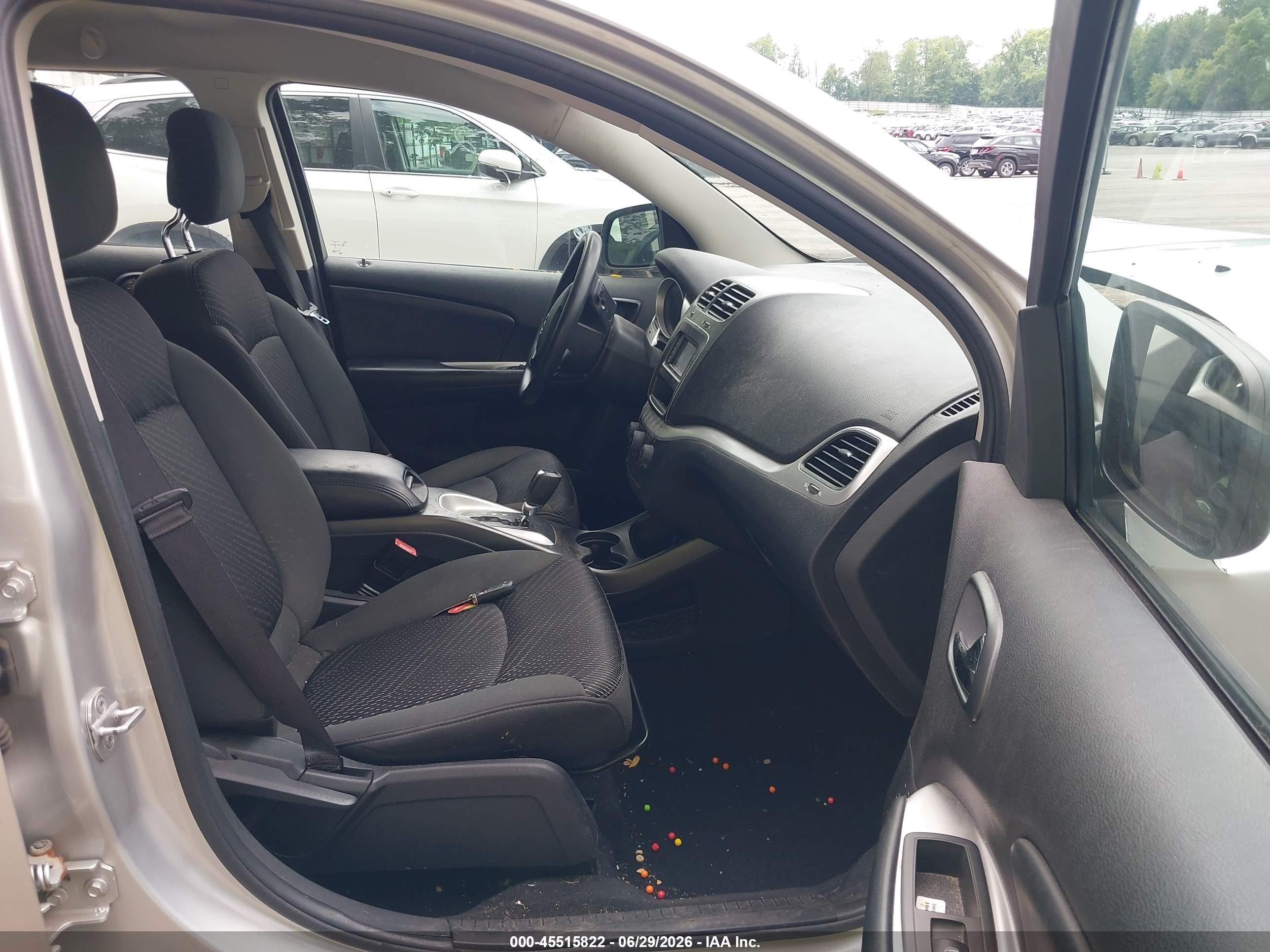 2012 Dodge Journey Se/avp Silver vin: 3C4PDCAB8CT207263