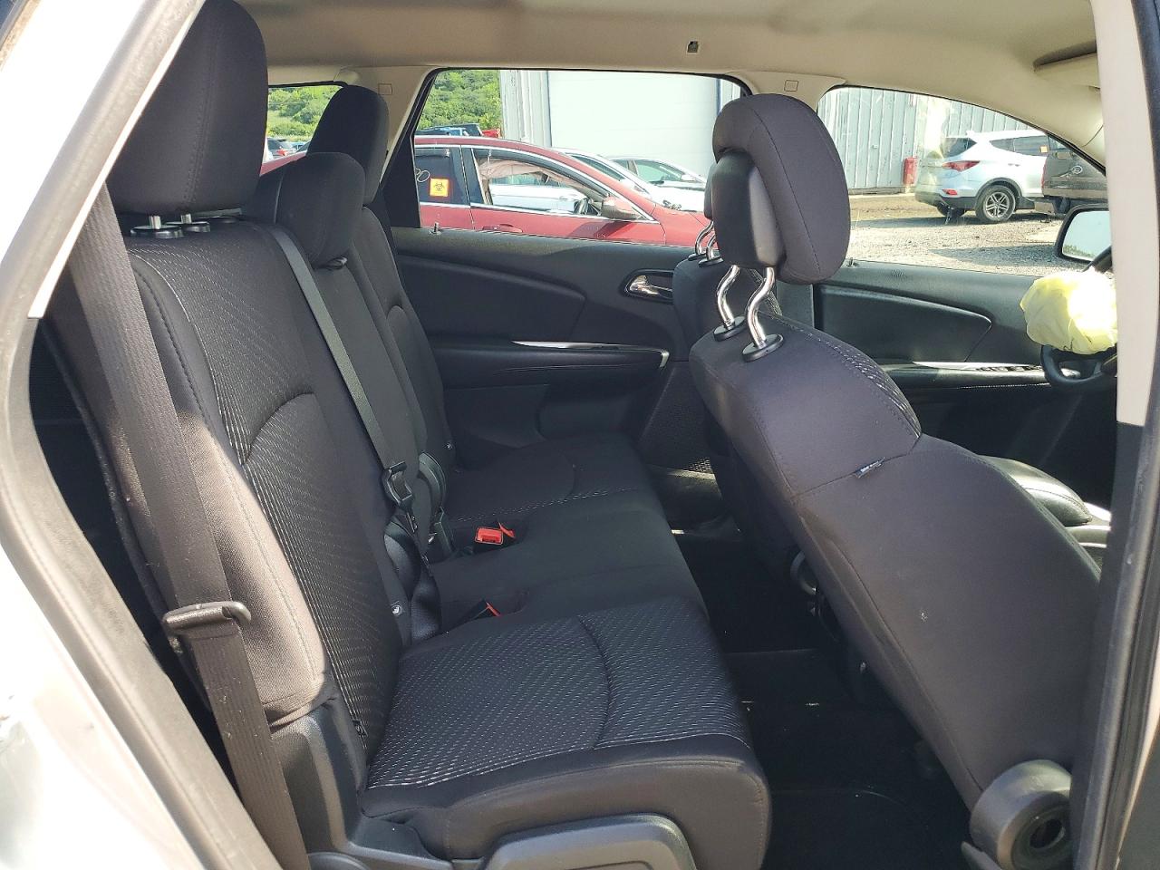 2014 Dodge Journey Se Silver vin: 3C4PDCAB8ET150954