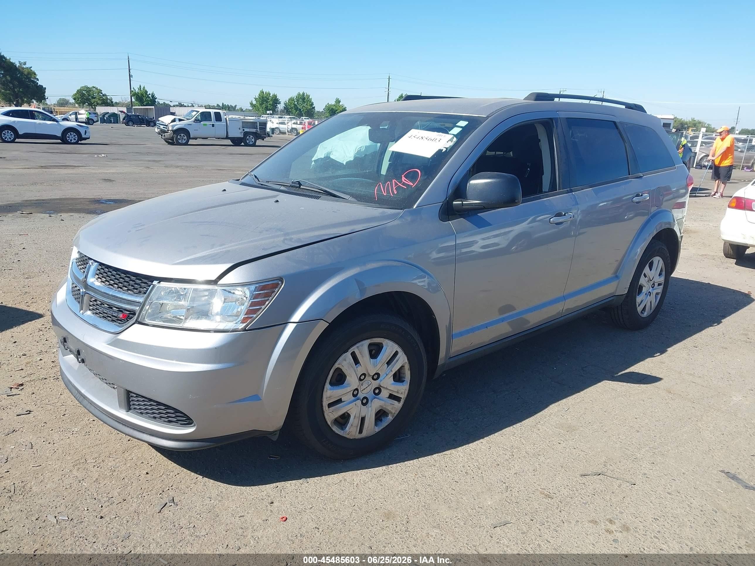 2015 Dodge Journey Se Silver vin: 3C4PDCAB8FT566195