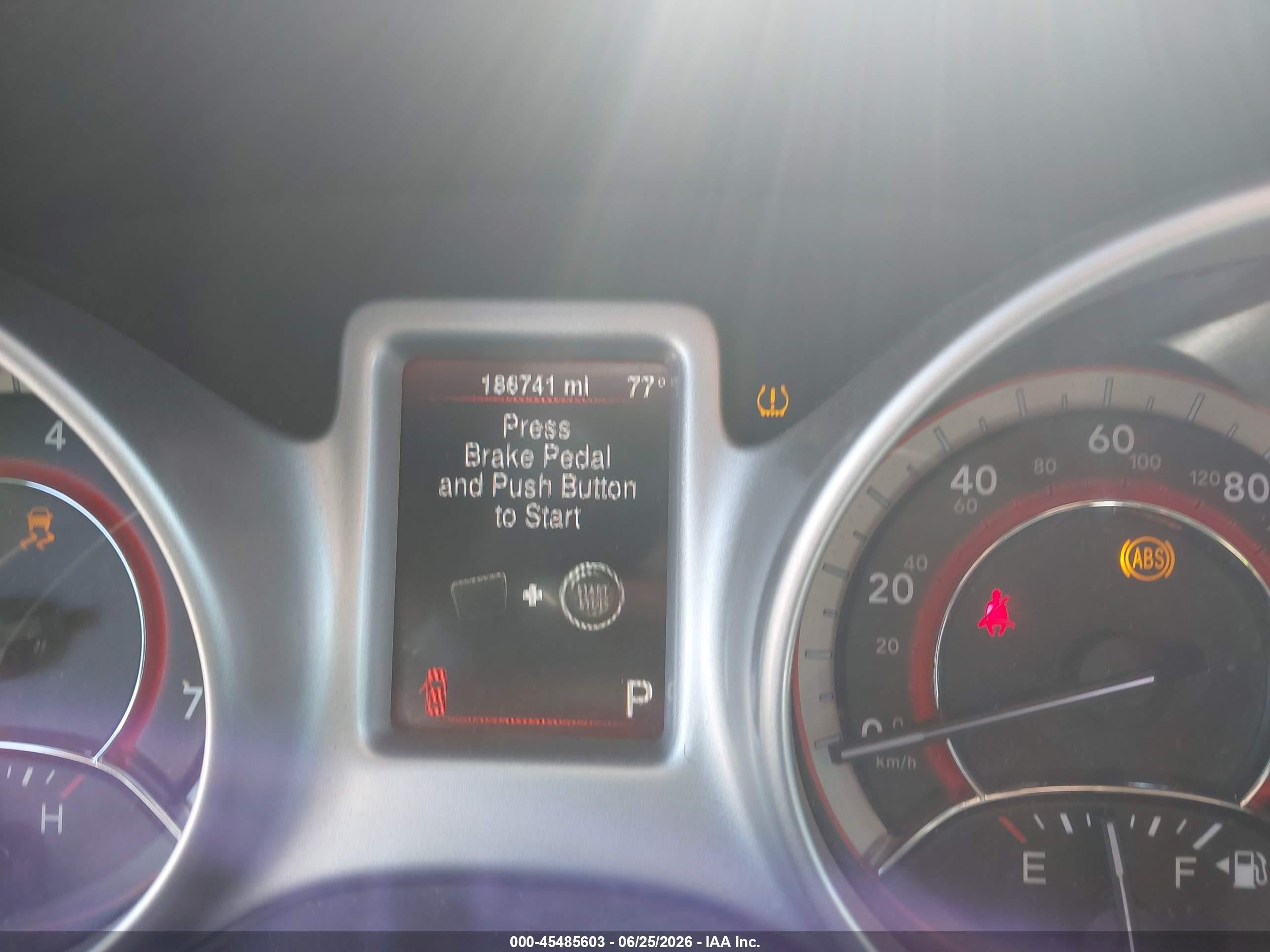 2015 Dodge Journey Se Silver vin: 3C4PDCAB8FT566195