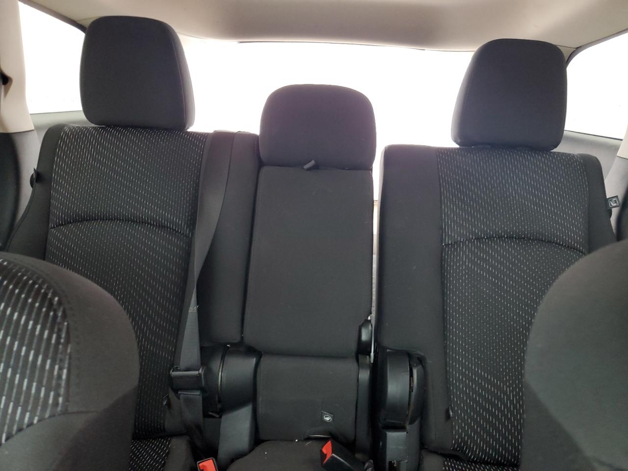 2018 Dodge Journey Se White vin: 3C4PDCAB8JT520231