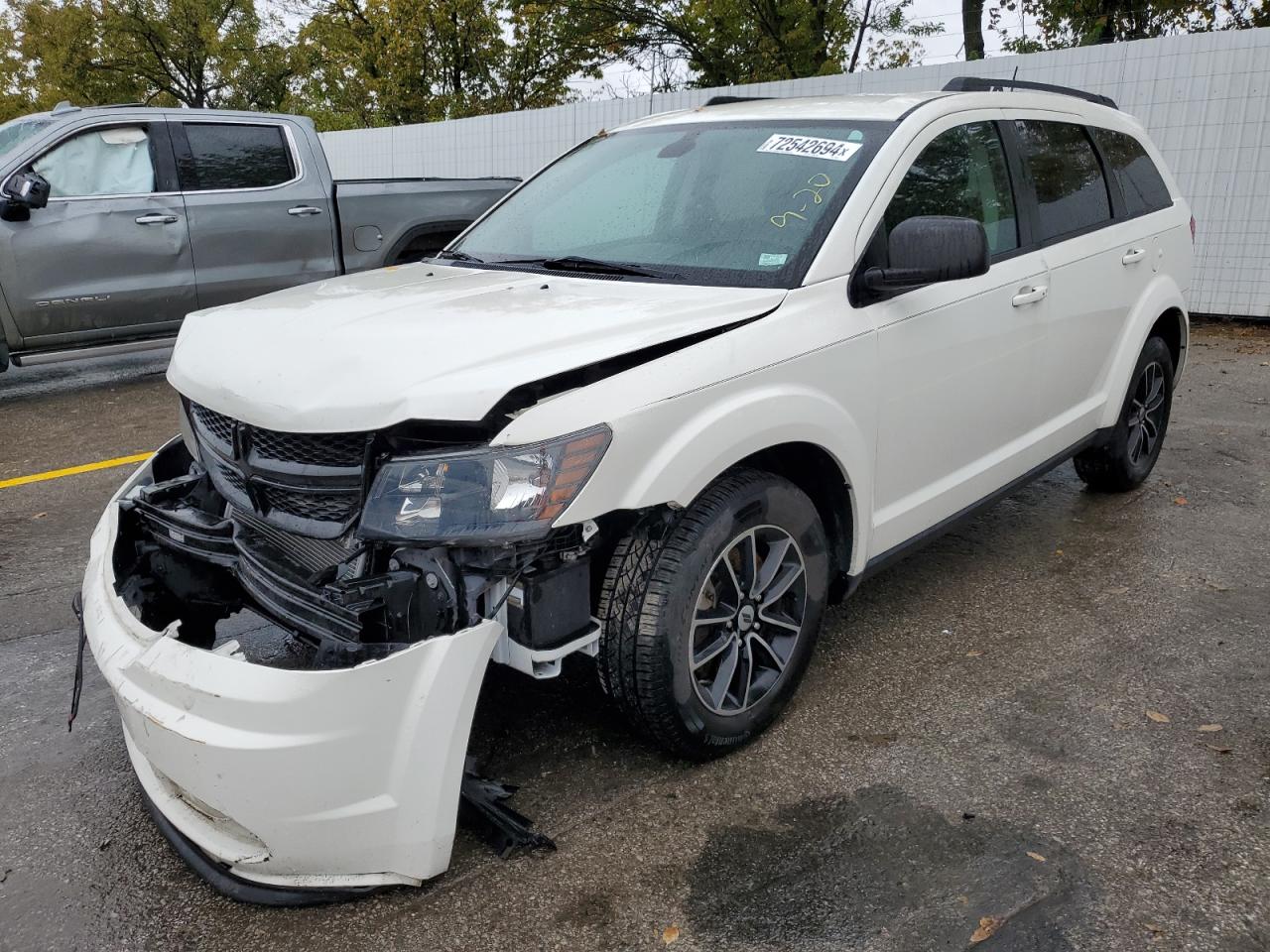 2018 Dodge Journey Se White vin: 3C4PDCAB8JT520231