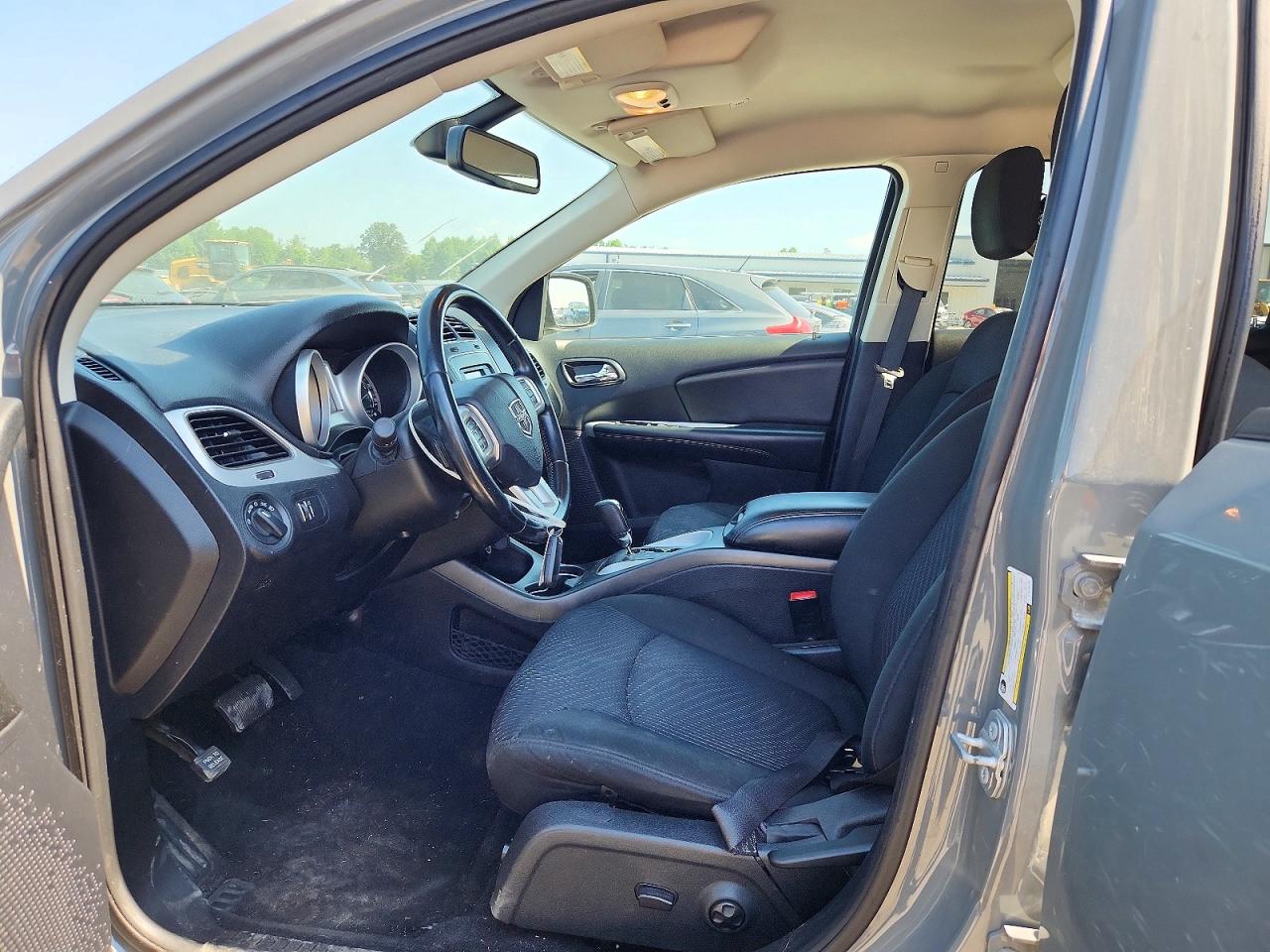 2020 Dodge Journey Se Gray vin: 3C4PDCAB8LT272176