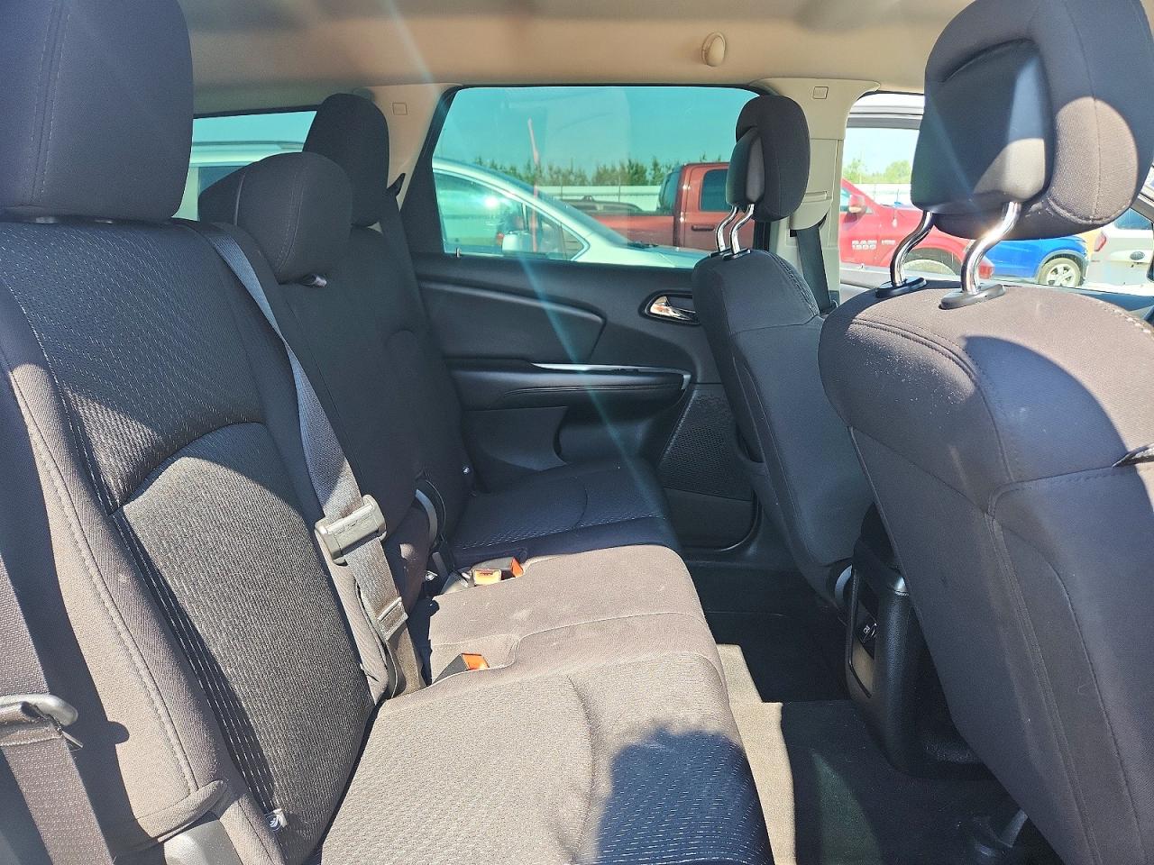2012 Dodge Journey Se Silver vin: 3C4PDCAB9CT316685