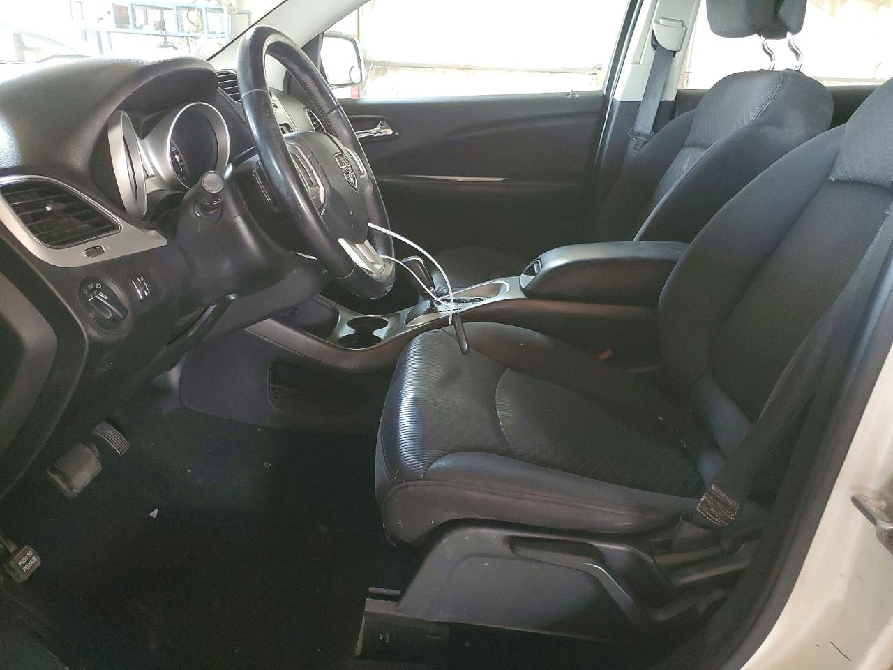 2013 Dodge Journey Se White vin: 3C4PDCAB9DT576988