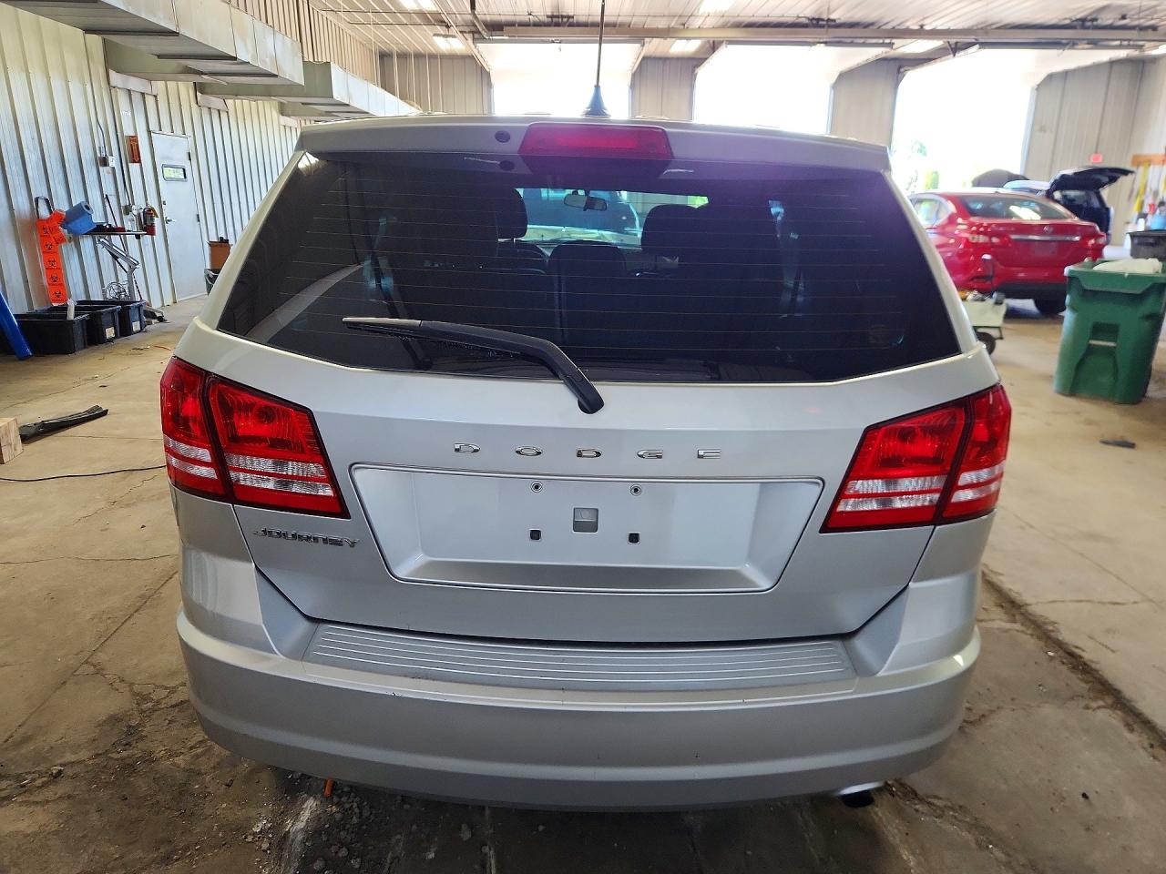 2013 Dodge Journey Se Silver vin: 3C4PDCAB9DT587795