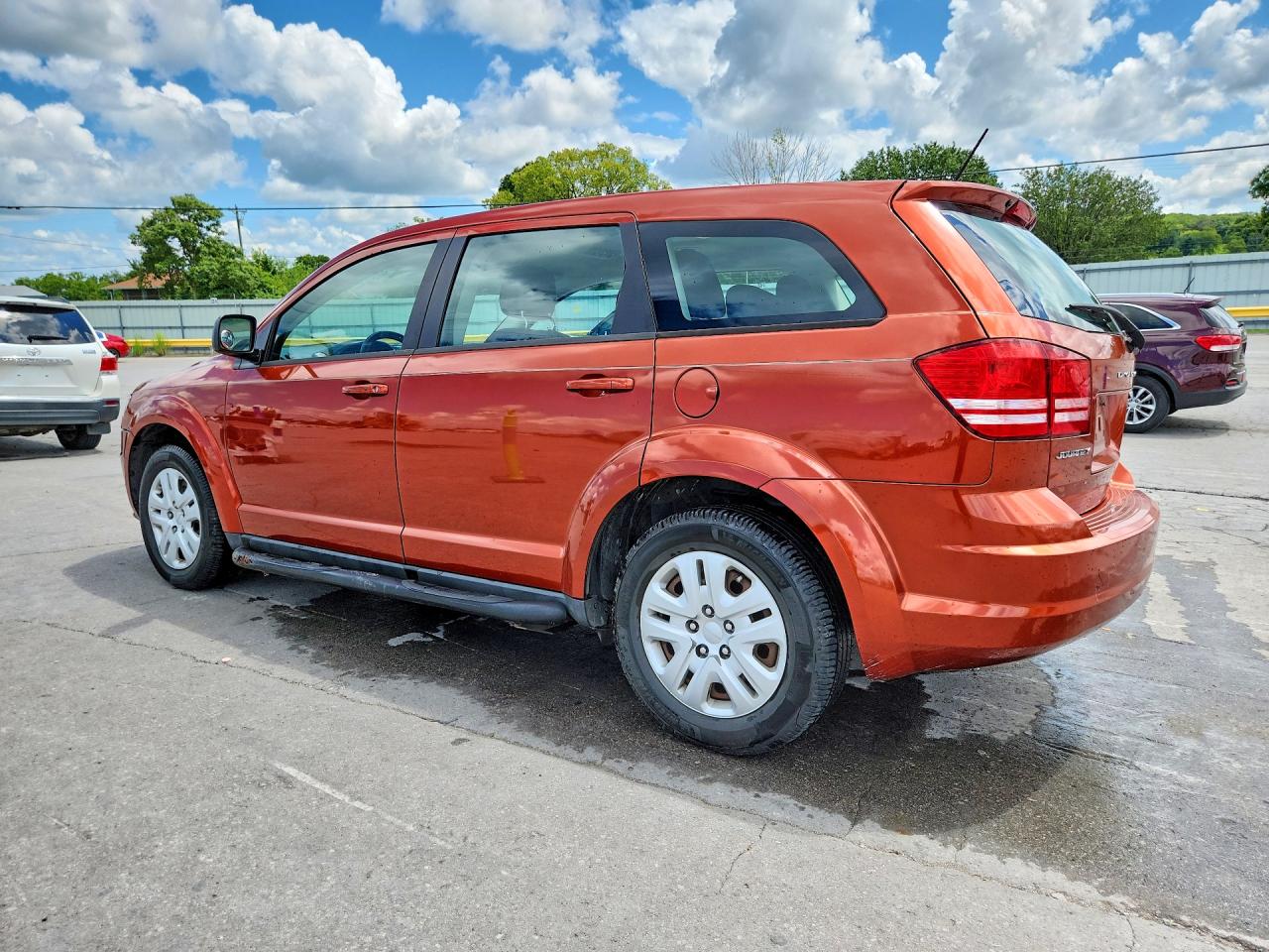 2013 Dodge Journey Se Orange vin: 3C4PDCAB9DT715694