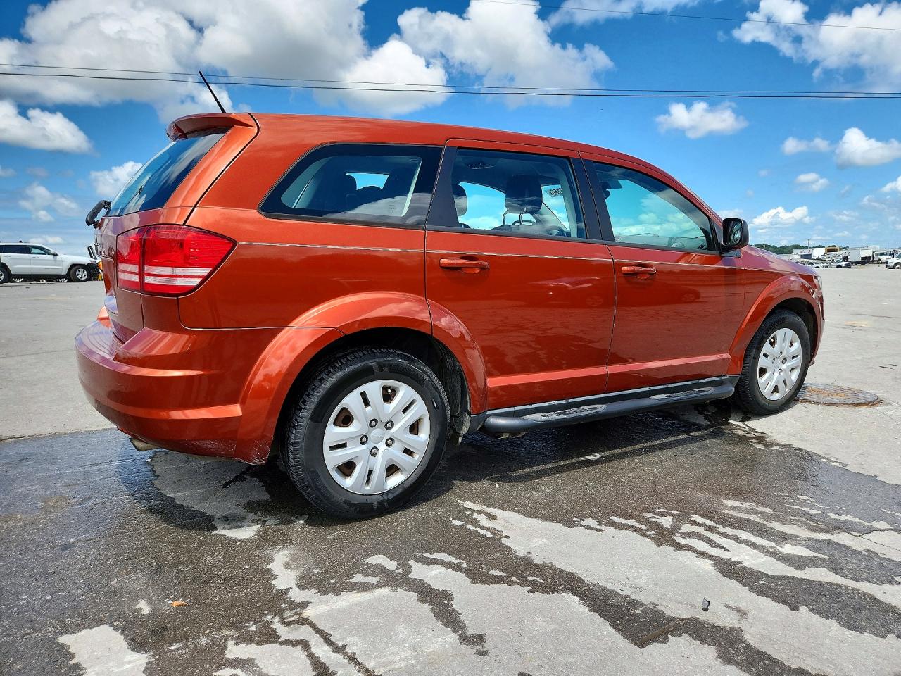 2013 Dodge Journey Se Orange vin: 3C4PDCAB9DT715694