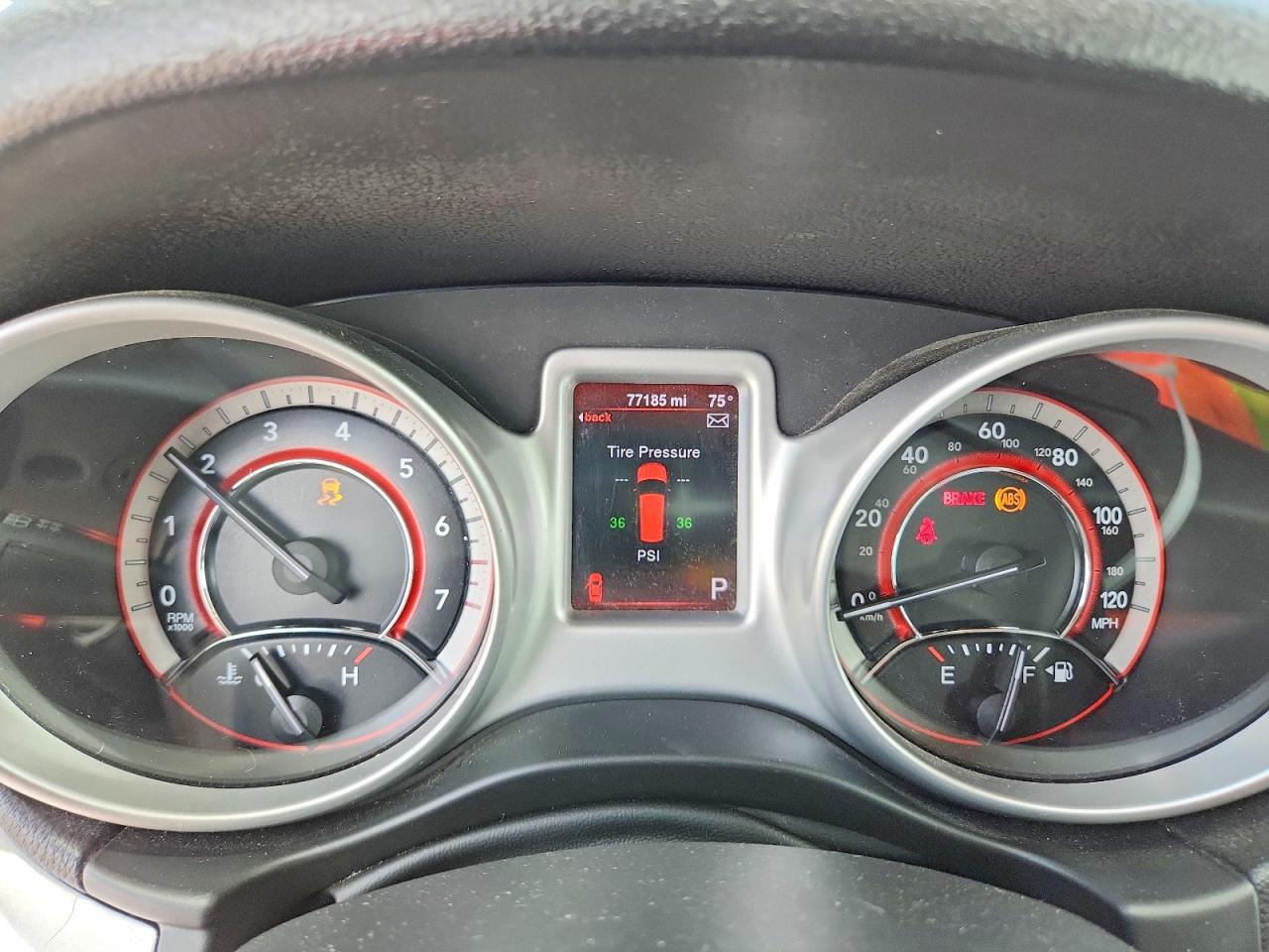 2013 Dodge Journey Se Orange vin: 3C4PDCAB9DT715694