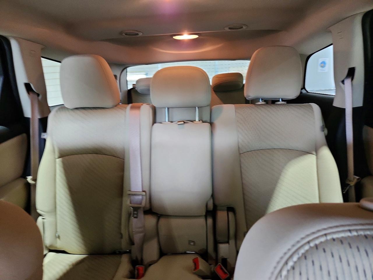 2014 Dodge Journey Se White vin: 3C4PDCAB9ET119048