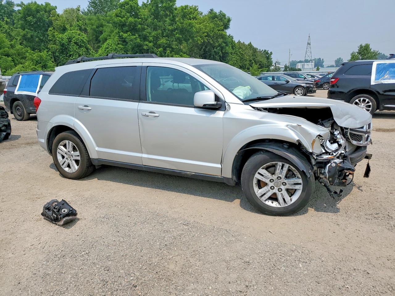 2014 Dodge Journey Se Серебряный vin: 3C4PDCAB9ET204682
