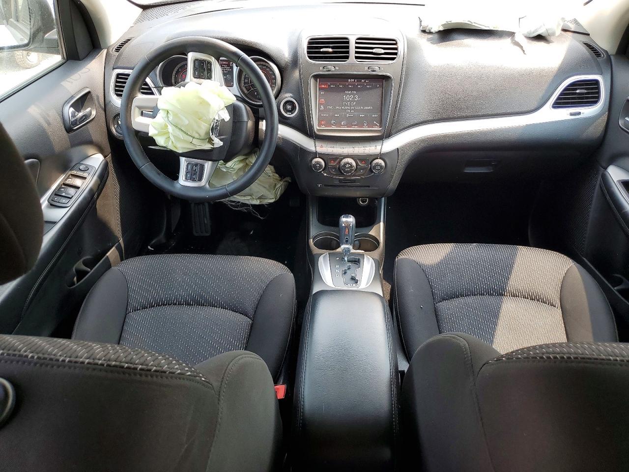 2014 Dodge Journey Se Серебряный vin: 3C4PDCAB9ET204682