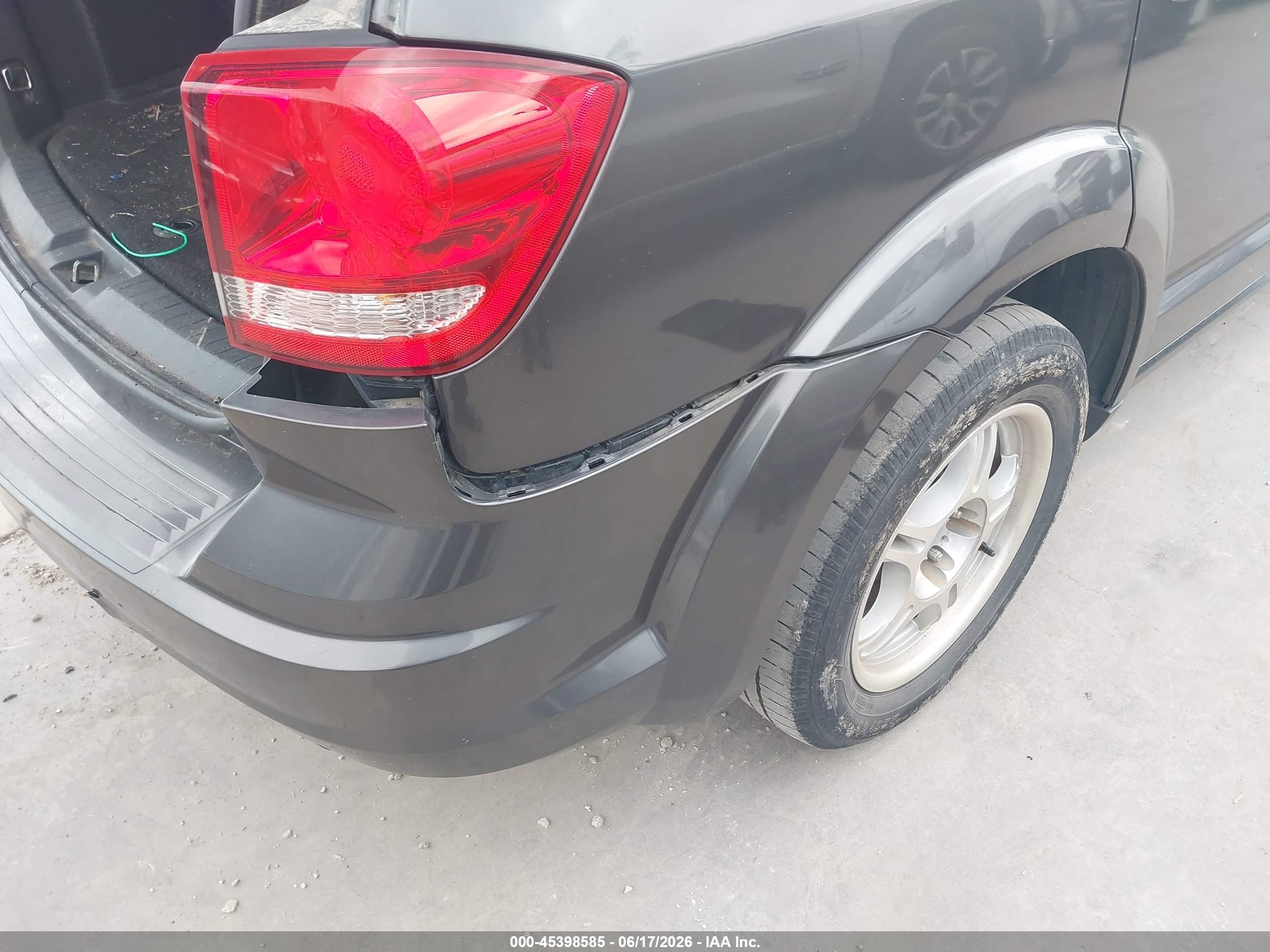 2015 Dodge Journey Se Gray vin: 3C4PDCAB9FT687141