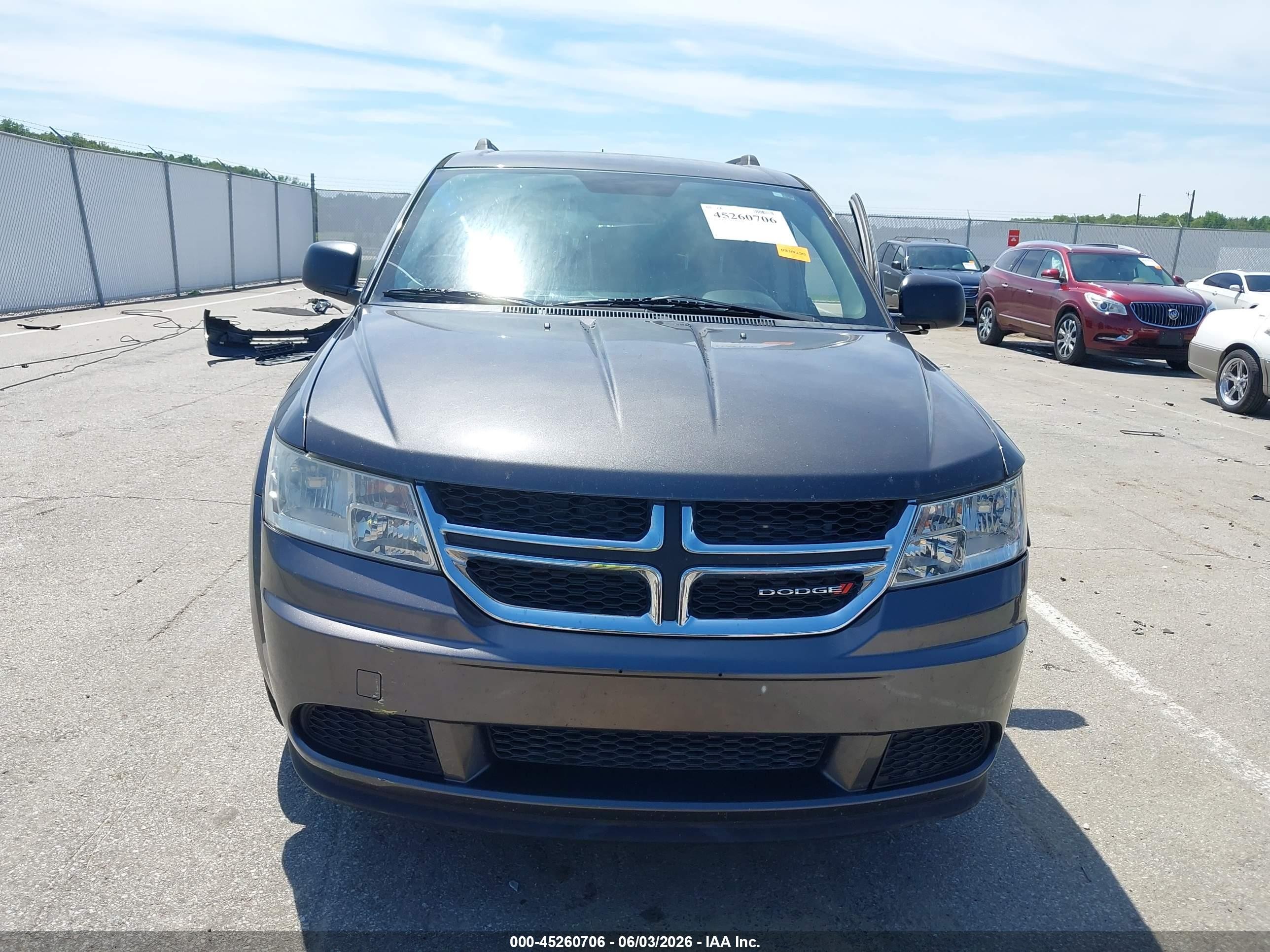 2015 Dodge Journey Se Gray vin: 3C4PDCAB9FT704603